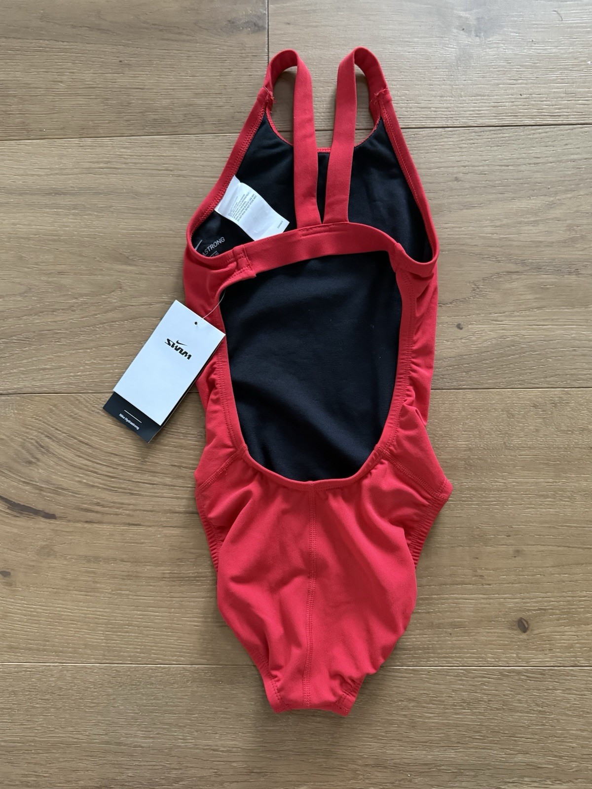 NWT Nike HydraStrong Fastback One Piece Swimsuit Women’s 24 University Red Solid