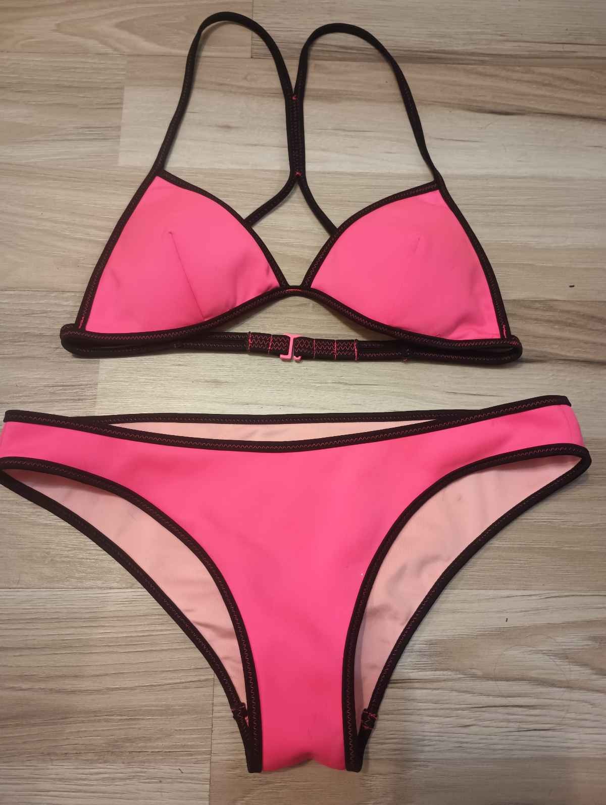 Victoria’s Secret Pink Triangle Bikini Swimsuit Set Black Trim Small