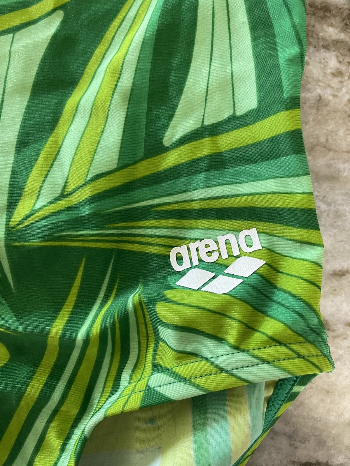 NWT Arena Women’s Competitive Training Suit GREEN Design Size 22
