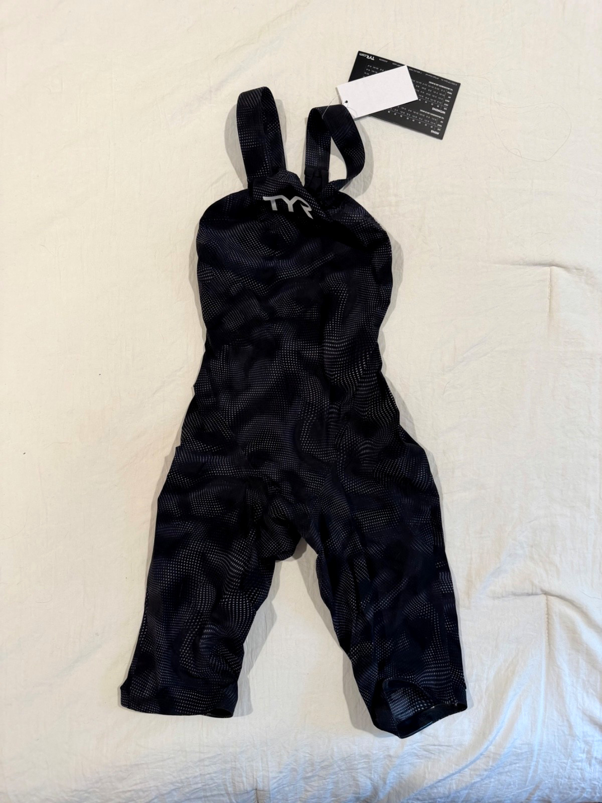 TYR Avictor 2.0 Women’s Open Back Tech Suit Size 26 Brand New with Tags