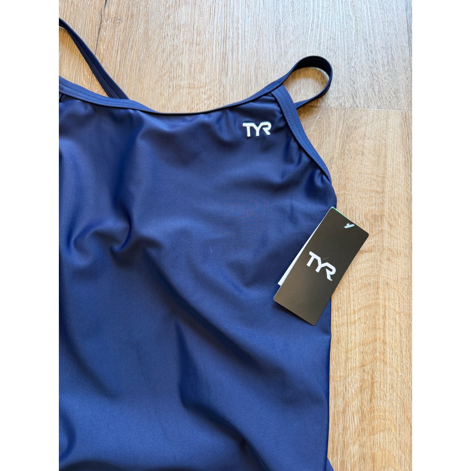 TYR Solid Diamondfit Women Swimsuit Navy Blue One Piece Size 36 L New DP7A
