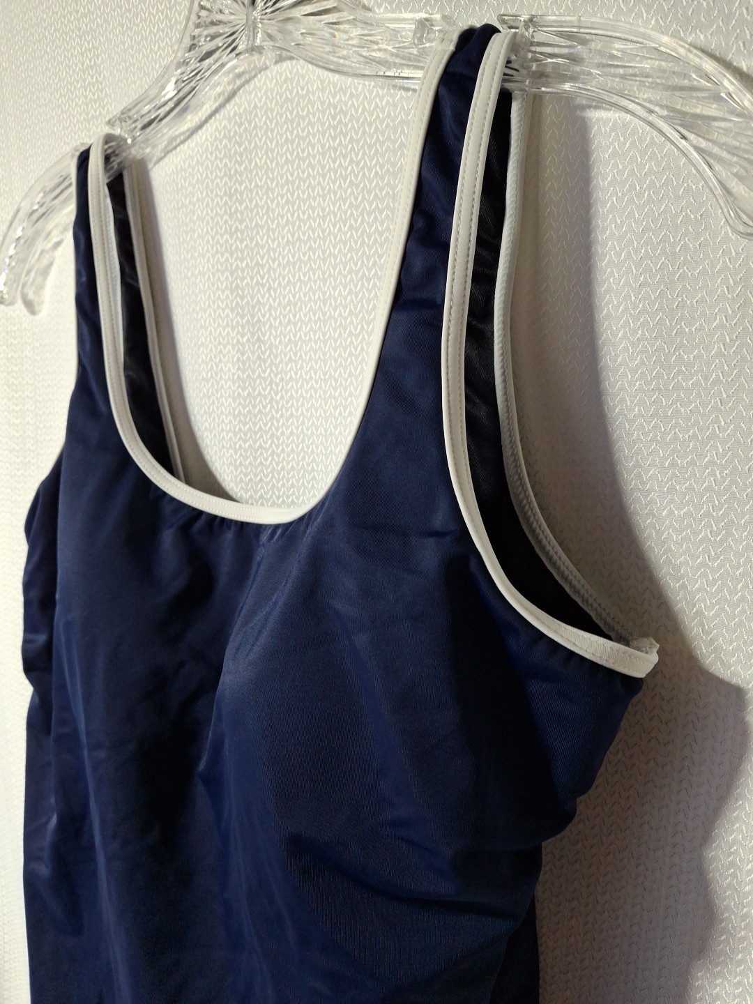 Lands End Womens Navy One Piece Swimsuit 10 M Tugless Anchor 455012 Spandex Suit