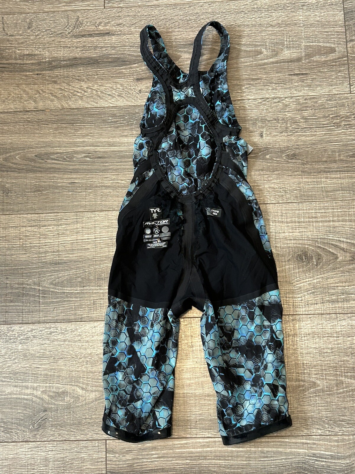 TYR Avictor Tech Suit Swim Suit Womens 25 Black Blue Knee Skin Open Back FLAW
