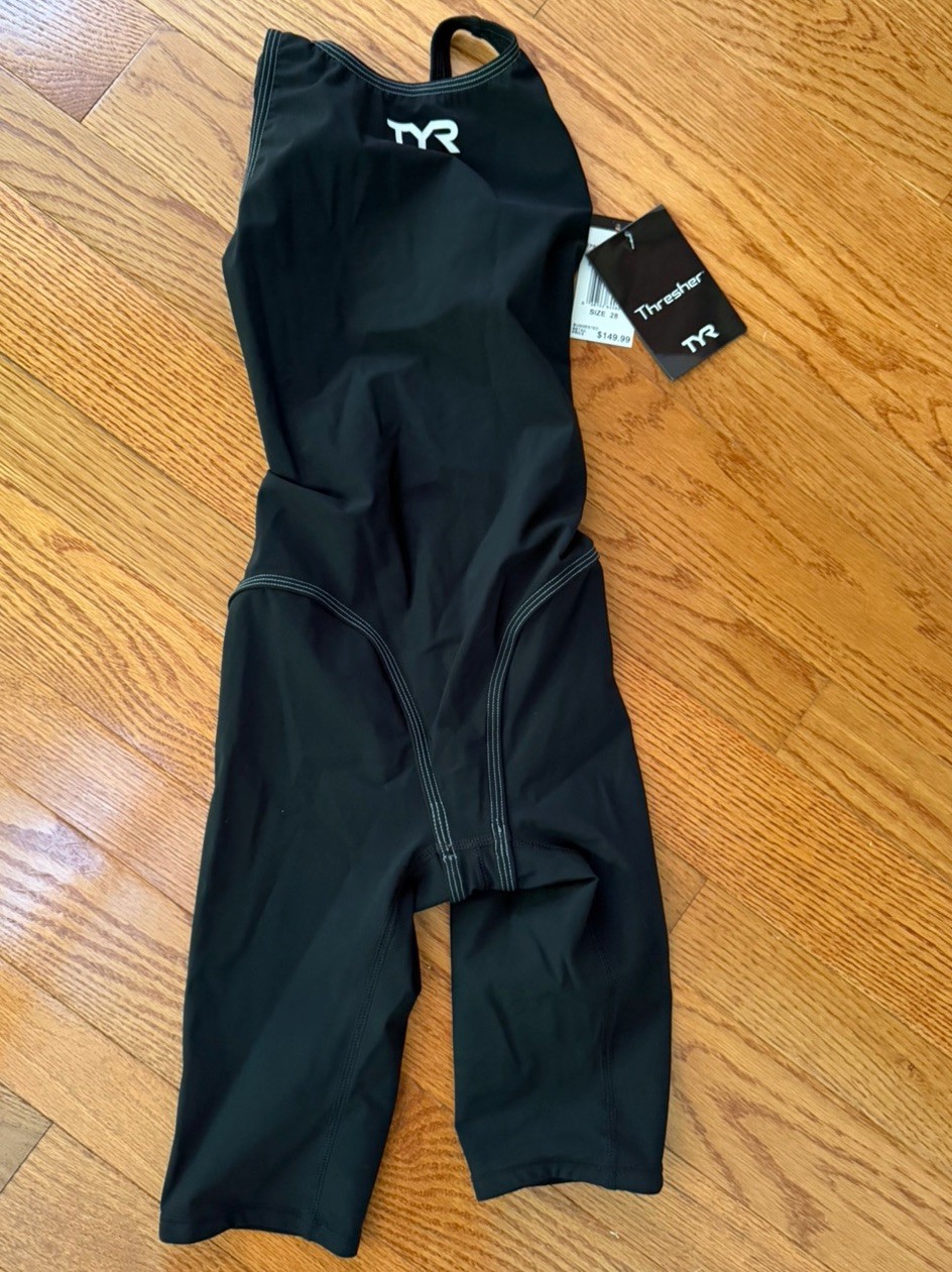 TYR Thresher Women’s Competitive Kneeskin Swimsuit Black Size 28