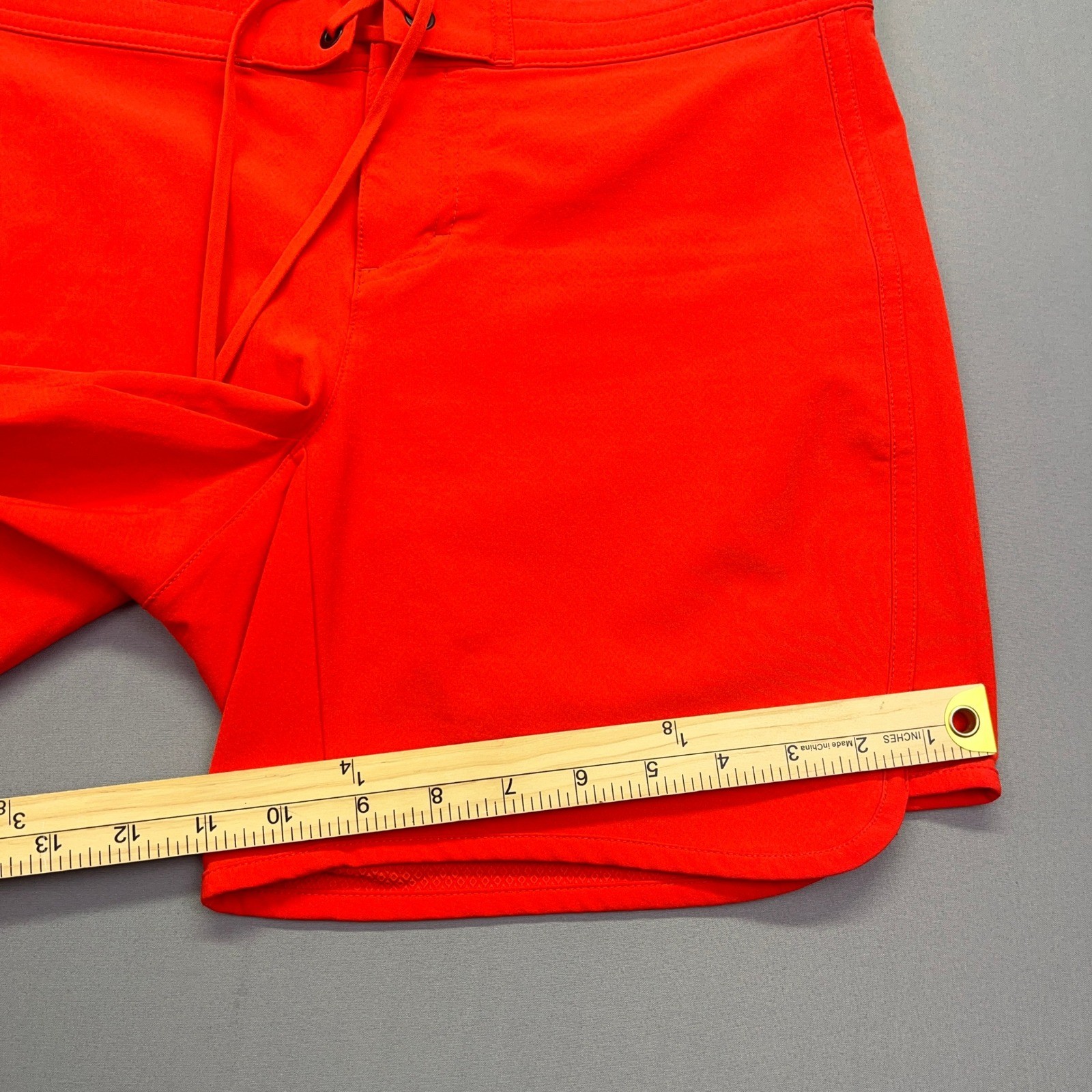 Athleta Board Shorts Swim Trunks Quick Dry Lined Pockets Red Size 10 Fits 35″