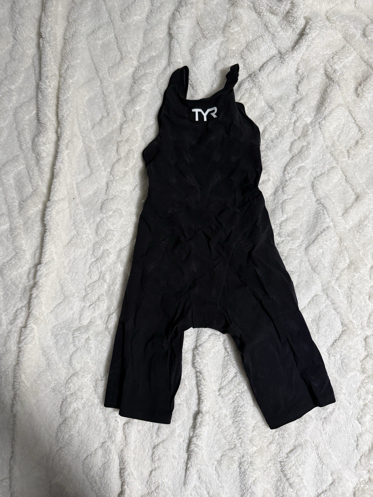 TYR Venzo Genesis Women’s Open Back Swimsuit Size 23