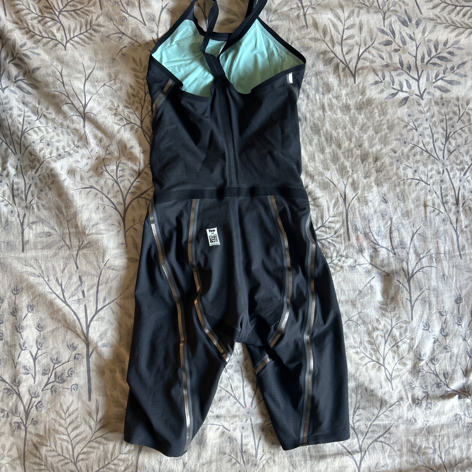 FINIS Women’s Rival 2.0 Closed Back Kneeskin Tech Suit Swimsuit Size 32