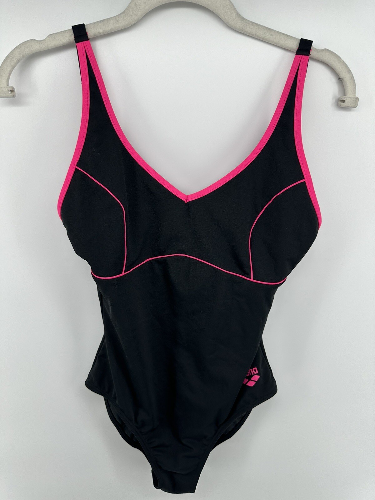 Arena Swimsuit one piece Ladies Black Integrated Bra Size S/34