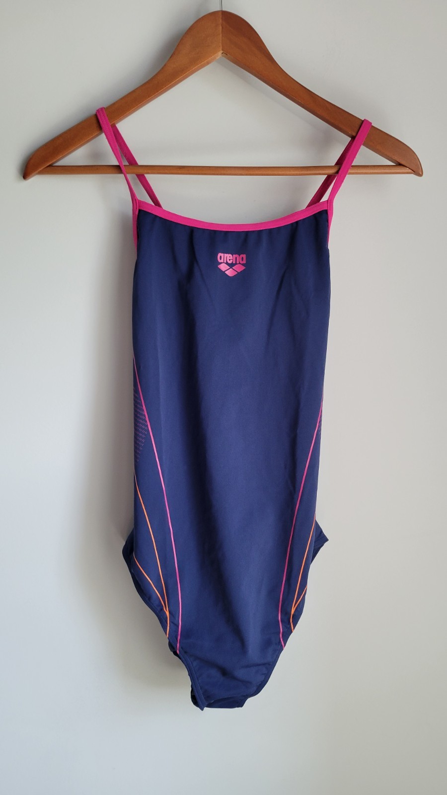 Arena Women’s One Piece Competitive Swimwear Swimsuit 100% Polyester Size 36