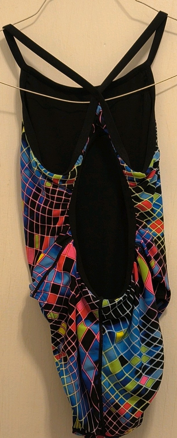 TYR Women’s One Piece Sport Swimwear Size L 94% Polyester 6% Spandex