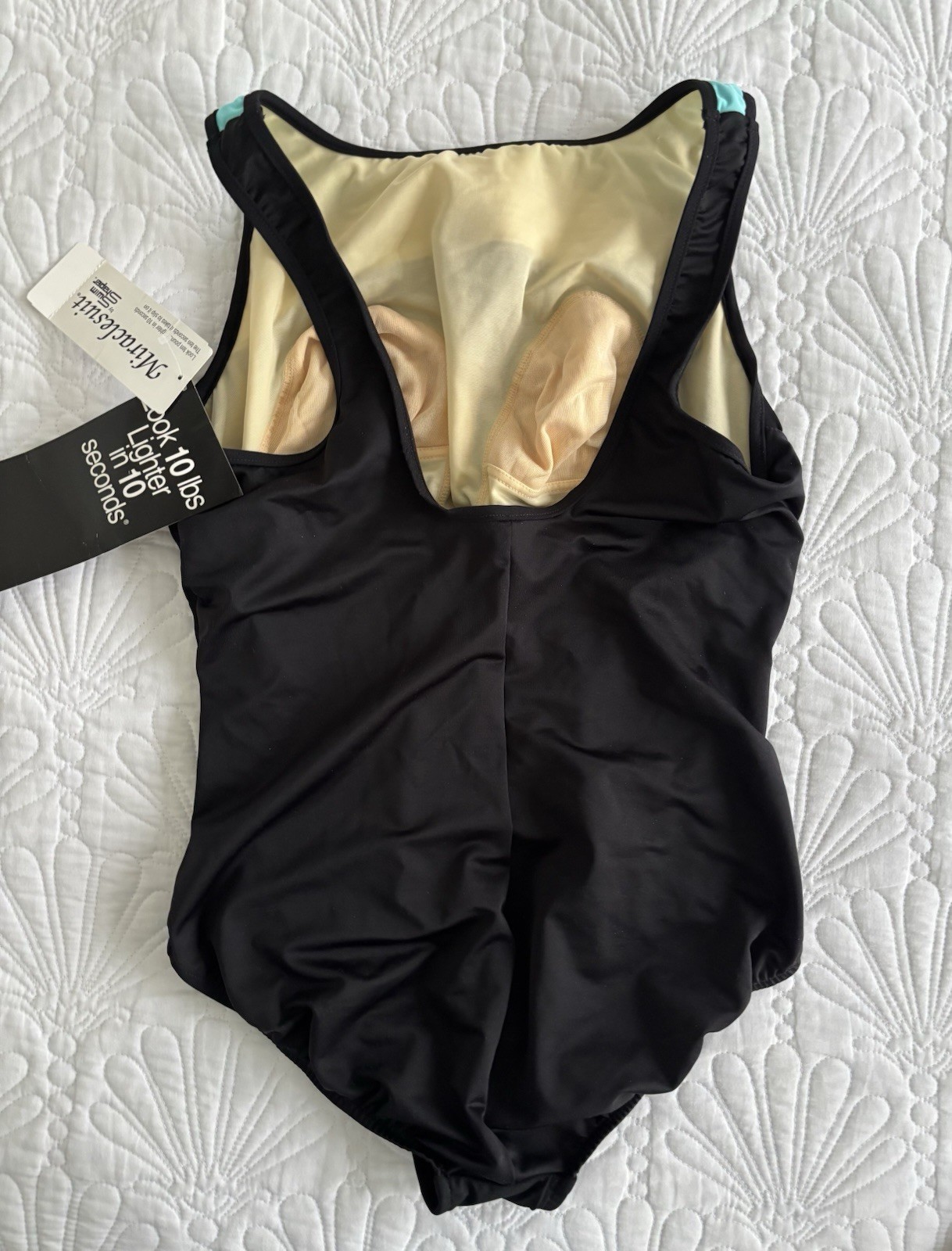 NEW!Women’s 18W MIRACLESUIT Bathing Suit by Swim Shaper Black/Aqua/White Has Tag