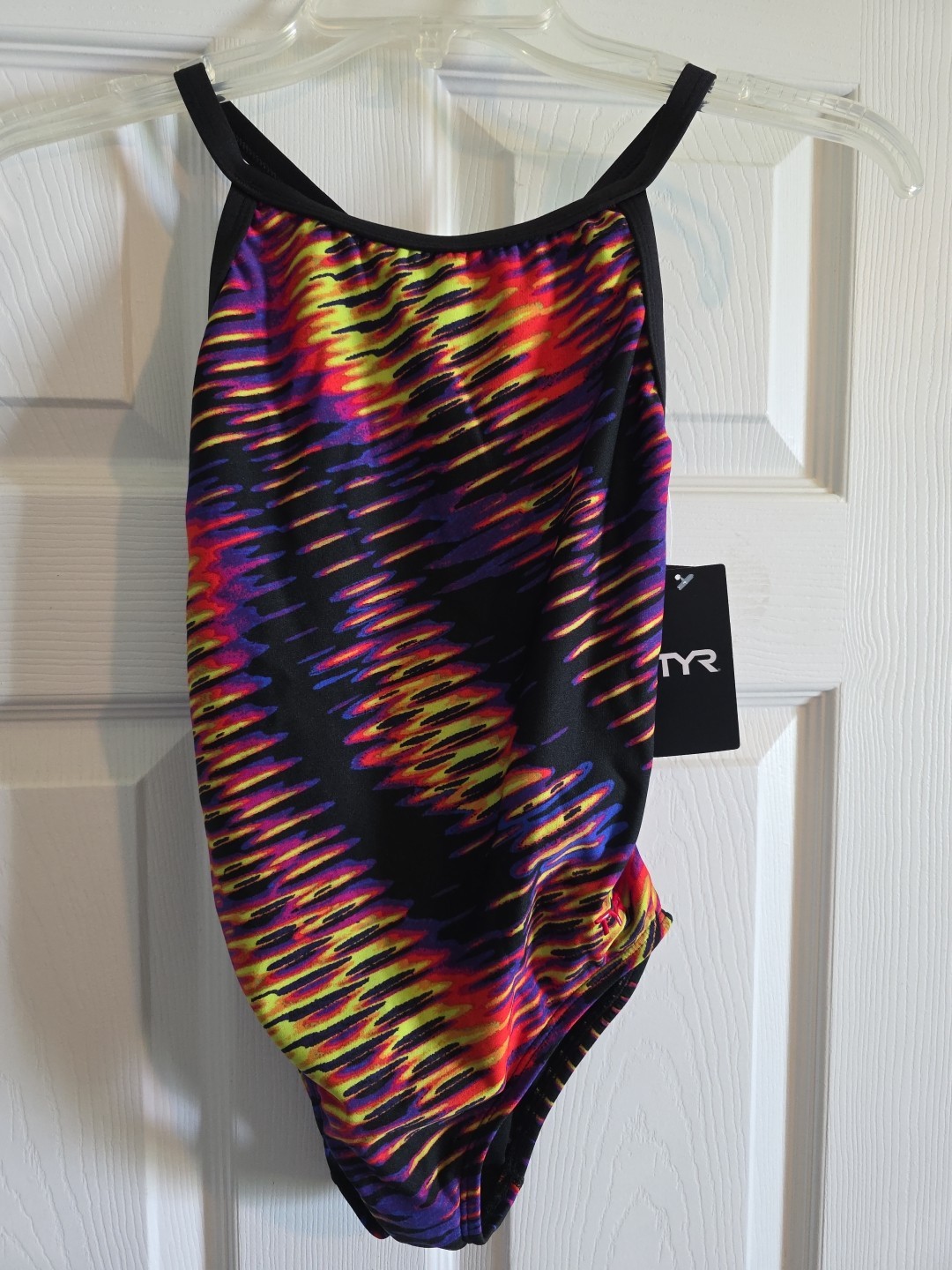 New TYR Women’s Durafast Elite Swimsuit Size 28 (S) LIME/MULTI $75 Retail