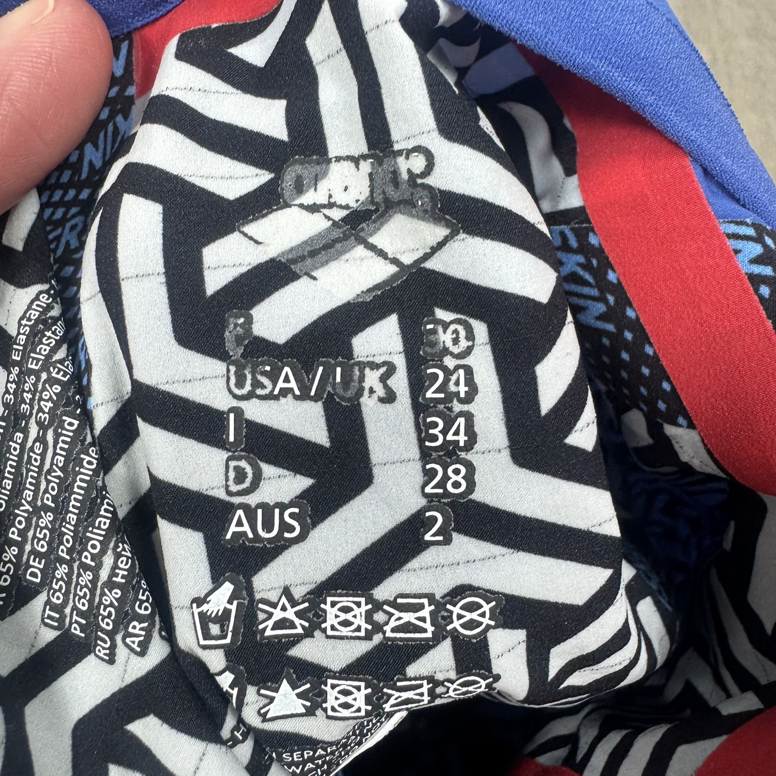 Arena Carbon Racing Kneeskin Tech Suit Women’s Size 24 Blue Black Speed FINA