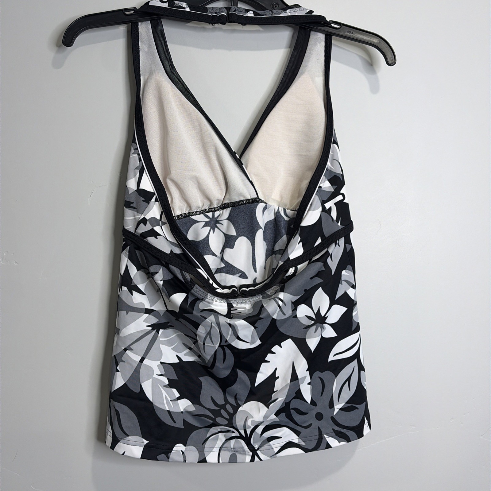 Lands’ End Tankini Top Sz 8 Women’s Black & White Floral Halter Beach Summer