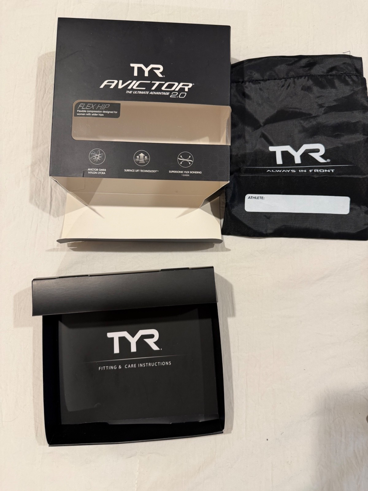 TYR Avictor 2.0 Womens Open Back Flex Hip Size 26 Tech Suit Brand New with Tags