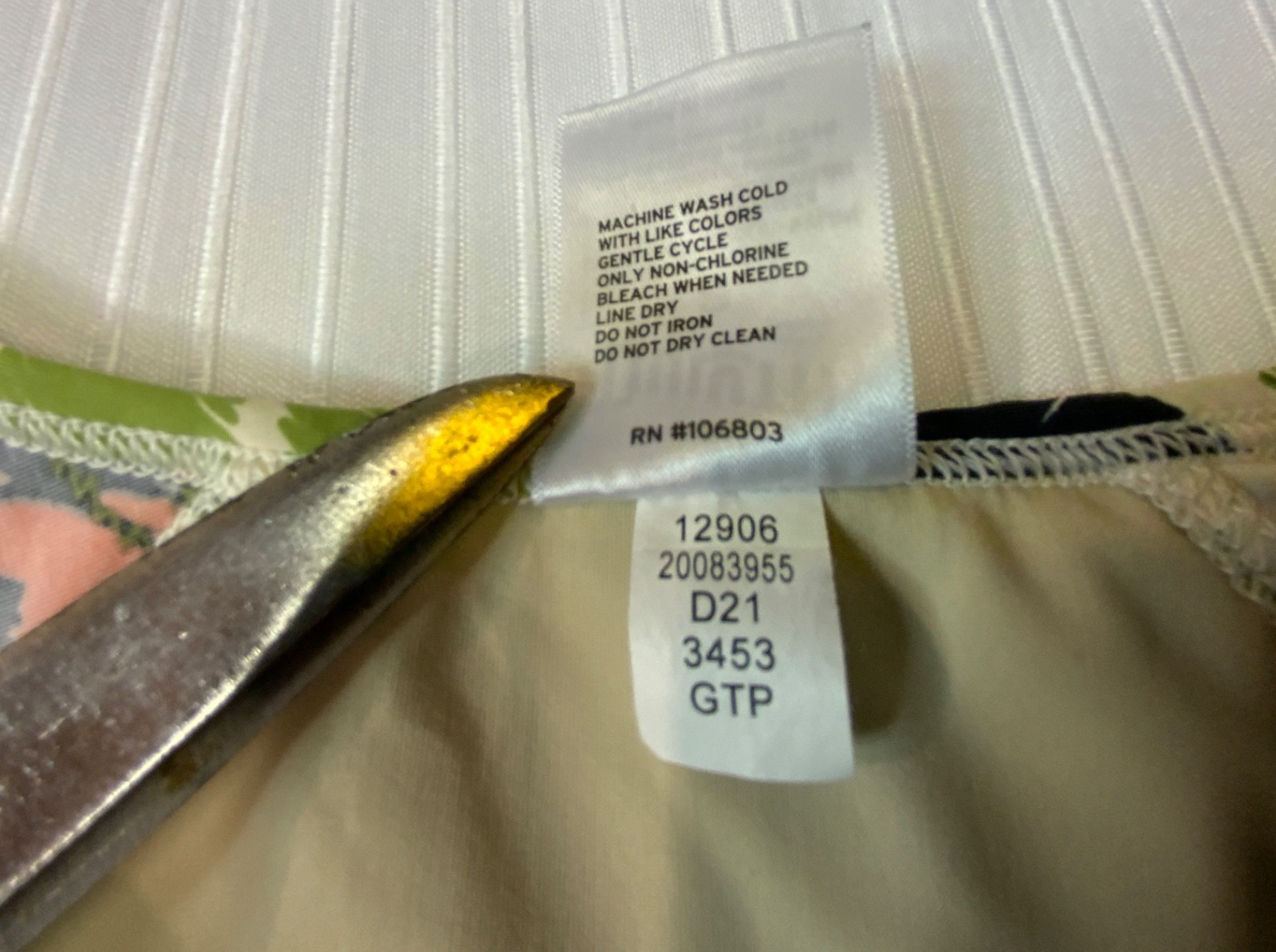 Duluth Trading Swim Top Sz 8 Built-in Bra Tropical Toucan Rash Guard