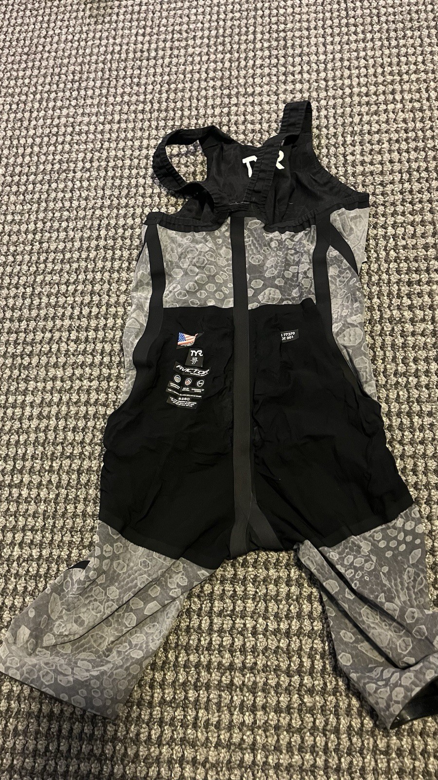 TYR Avictor Tech Suit Competitive Swimwear Women Size 27
