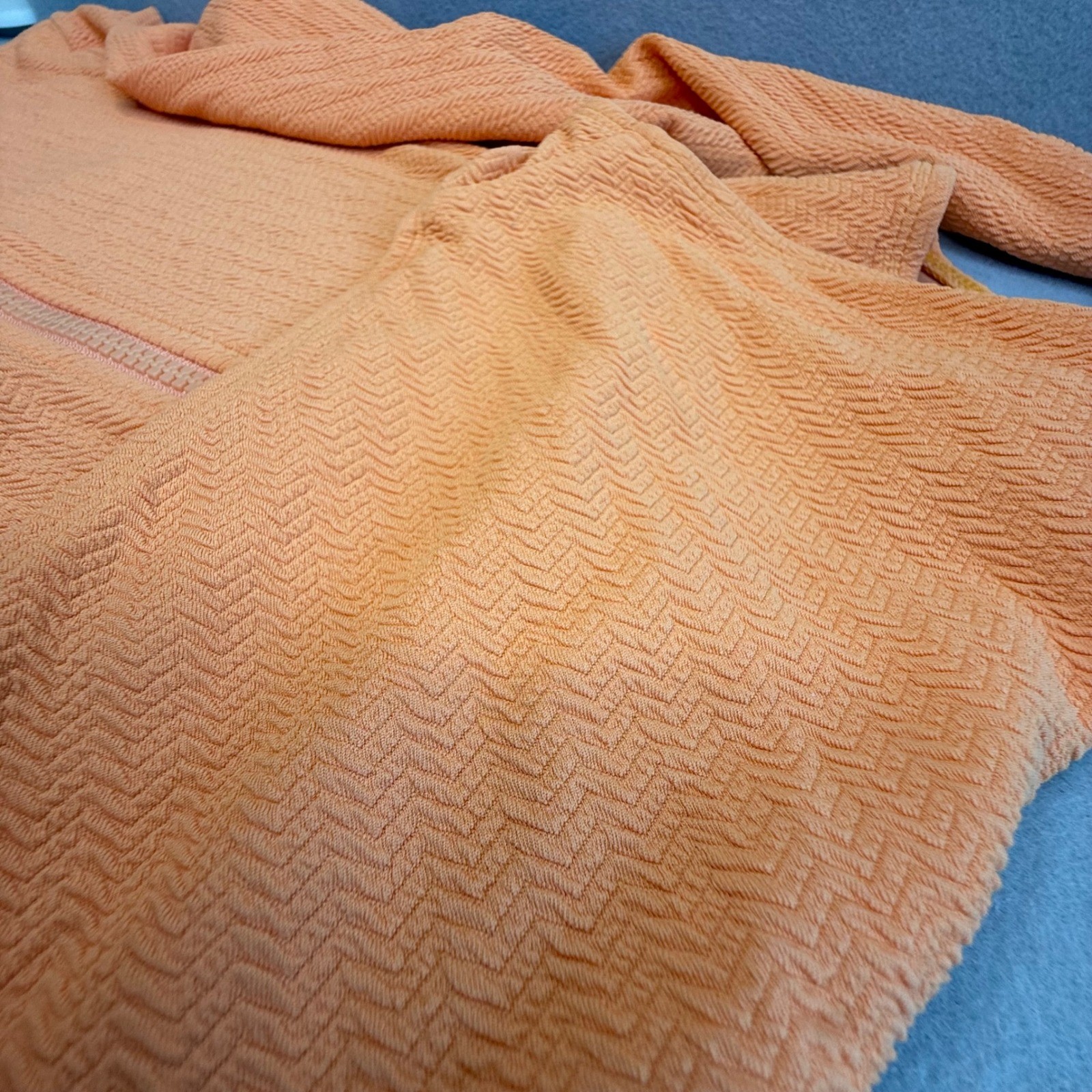 Womens Dippin Daisy’s Orange Swim Textured Half Zip Long Sleeved Rash Guard M