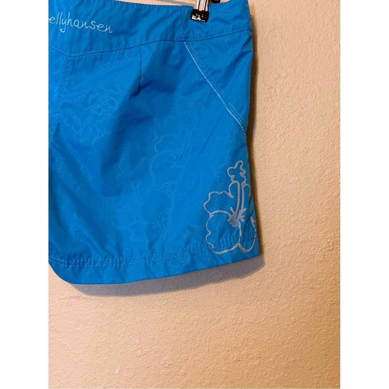 Helly Hansen Women’s Hydropower Board Shorts hibiscus flower Size Medium