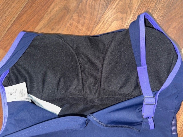 Arena Women’s One Piece Competitive Swimsuit 100% Polyester Size 46 Navy Violet