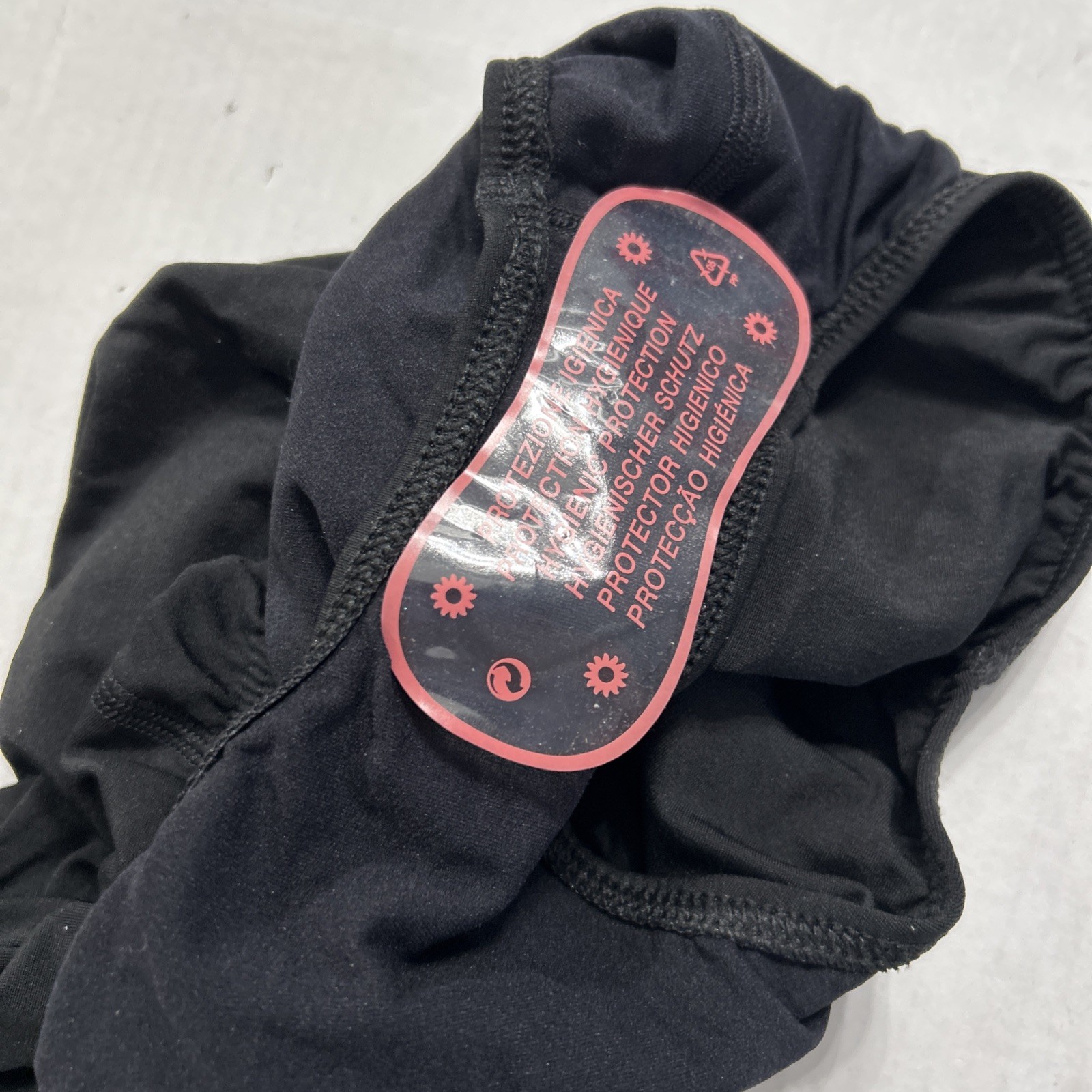 NWT Finis Hydrospeed Bladeback Women’s Race Suit Size 26 Black