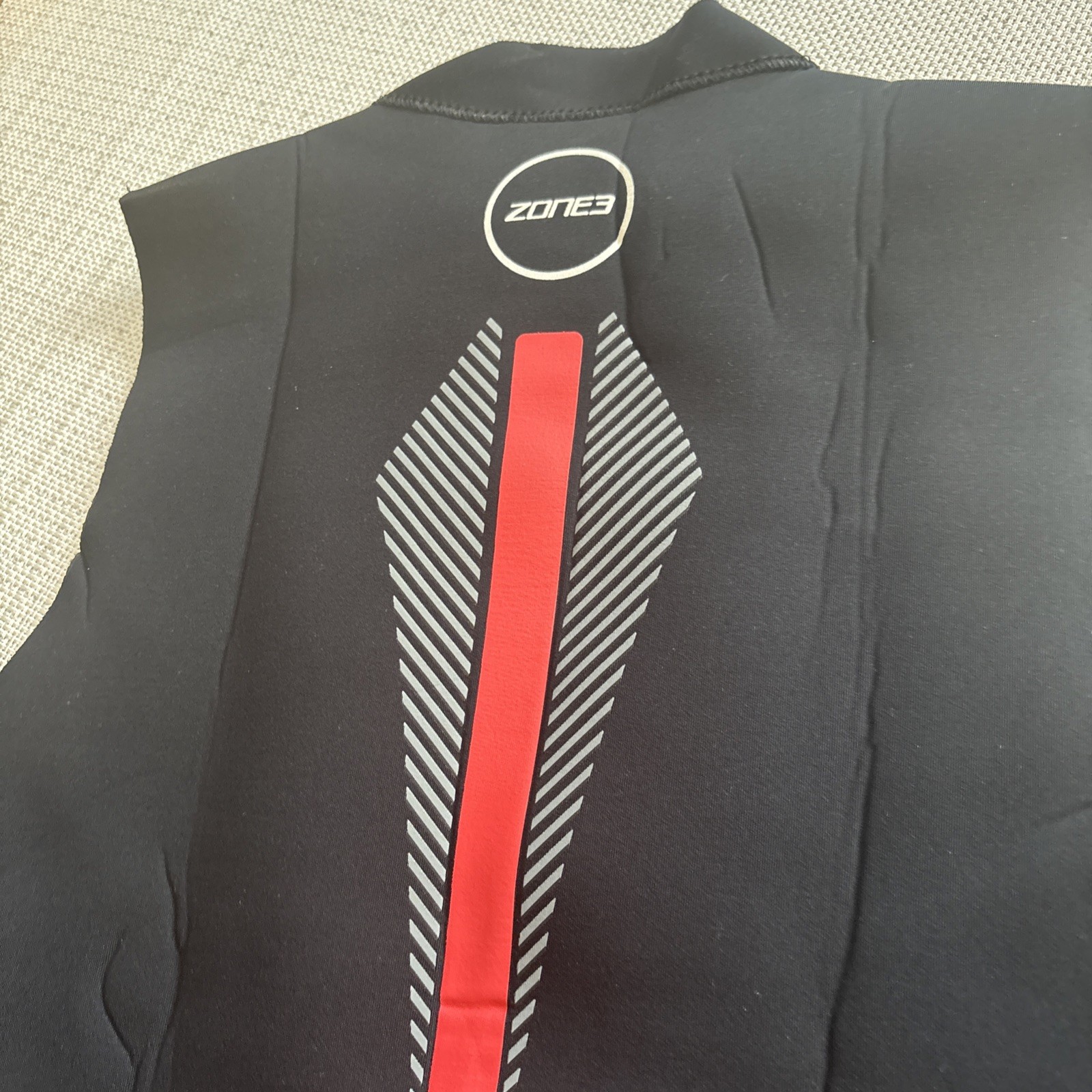 Zone 3 men’s Vest sleeveless Open Water Swim Wetsuit Small Tall