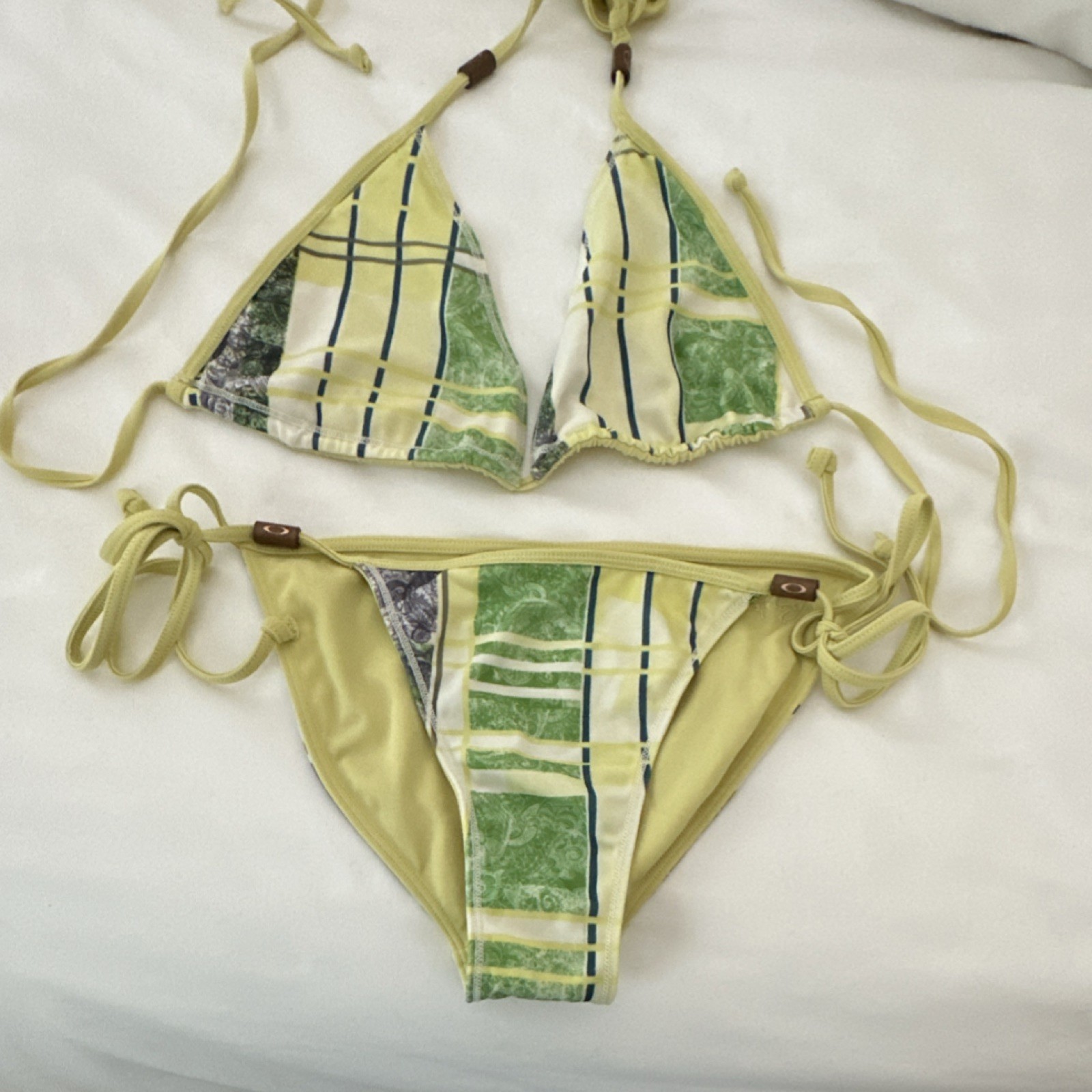 Oakley Bikini Triangle Top Yellow Green Plaid Swimwear for Swimming