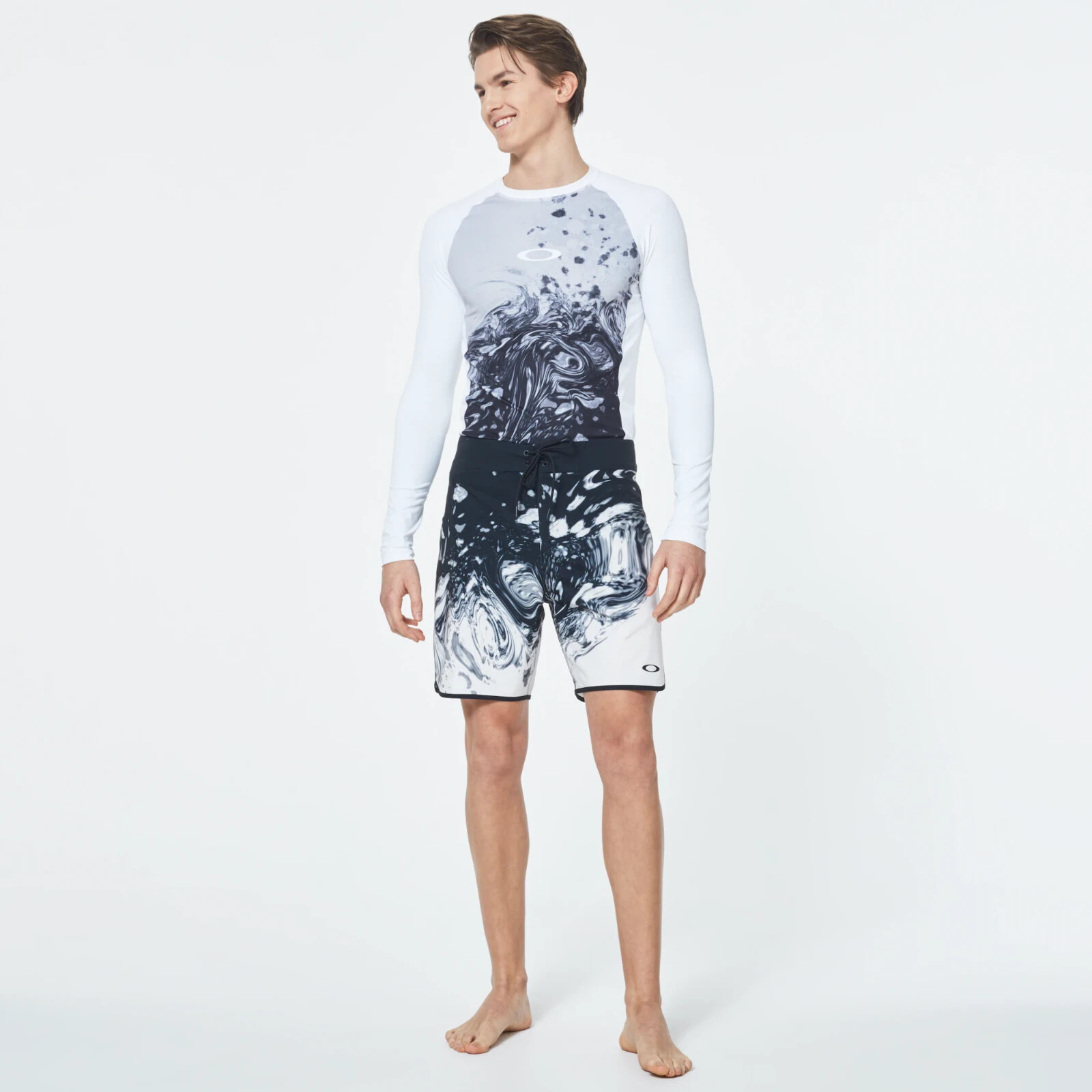 Oakley Marbled Boardshorts – Men’s size 30