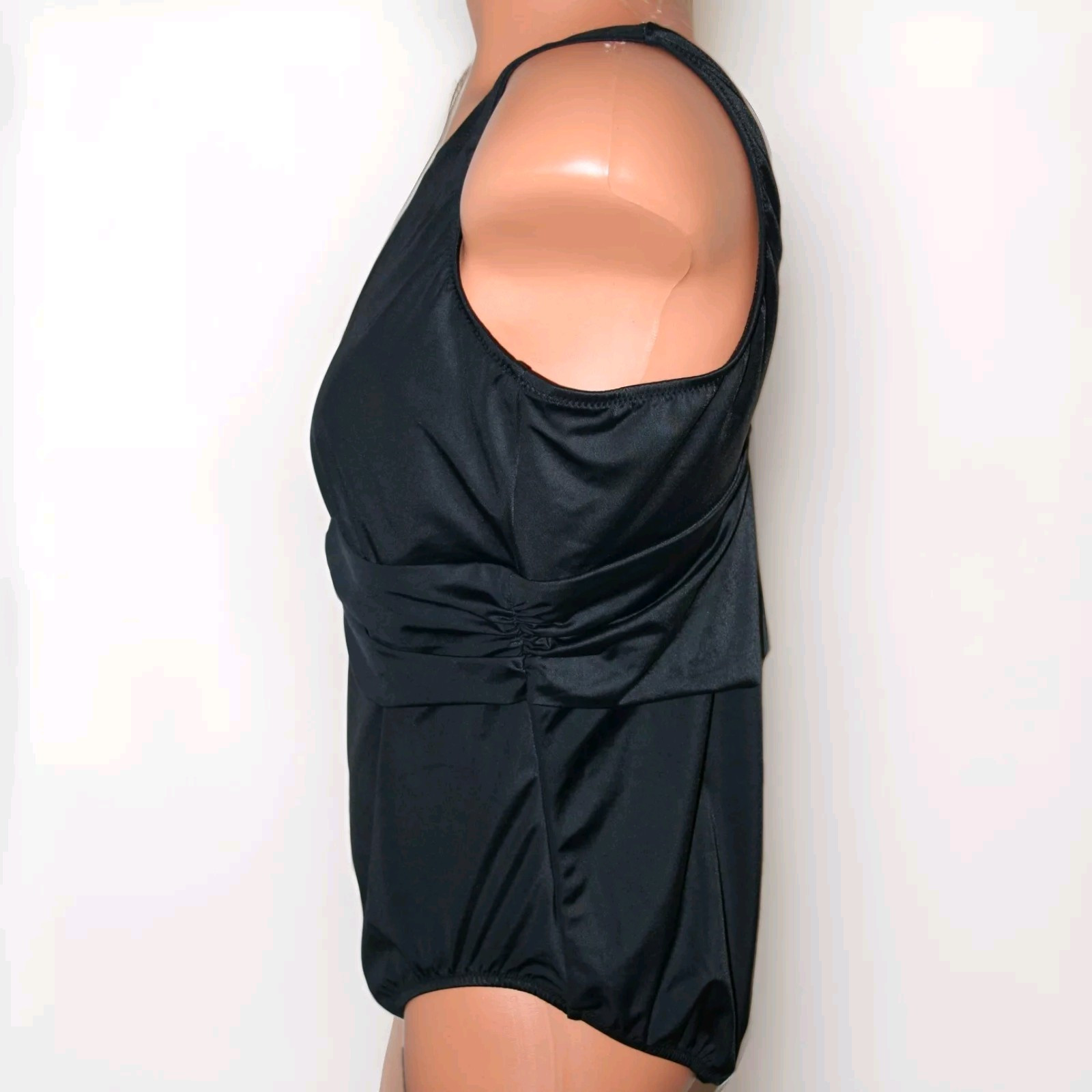 lands end PLUS SIZE ONE PIECE SWIMSUIT BATHING SUIT Women’s Size 22 Black 22w