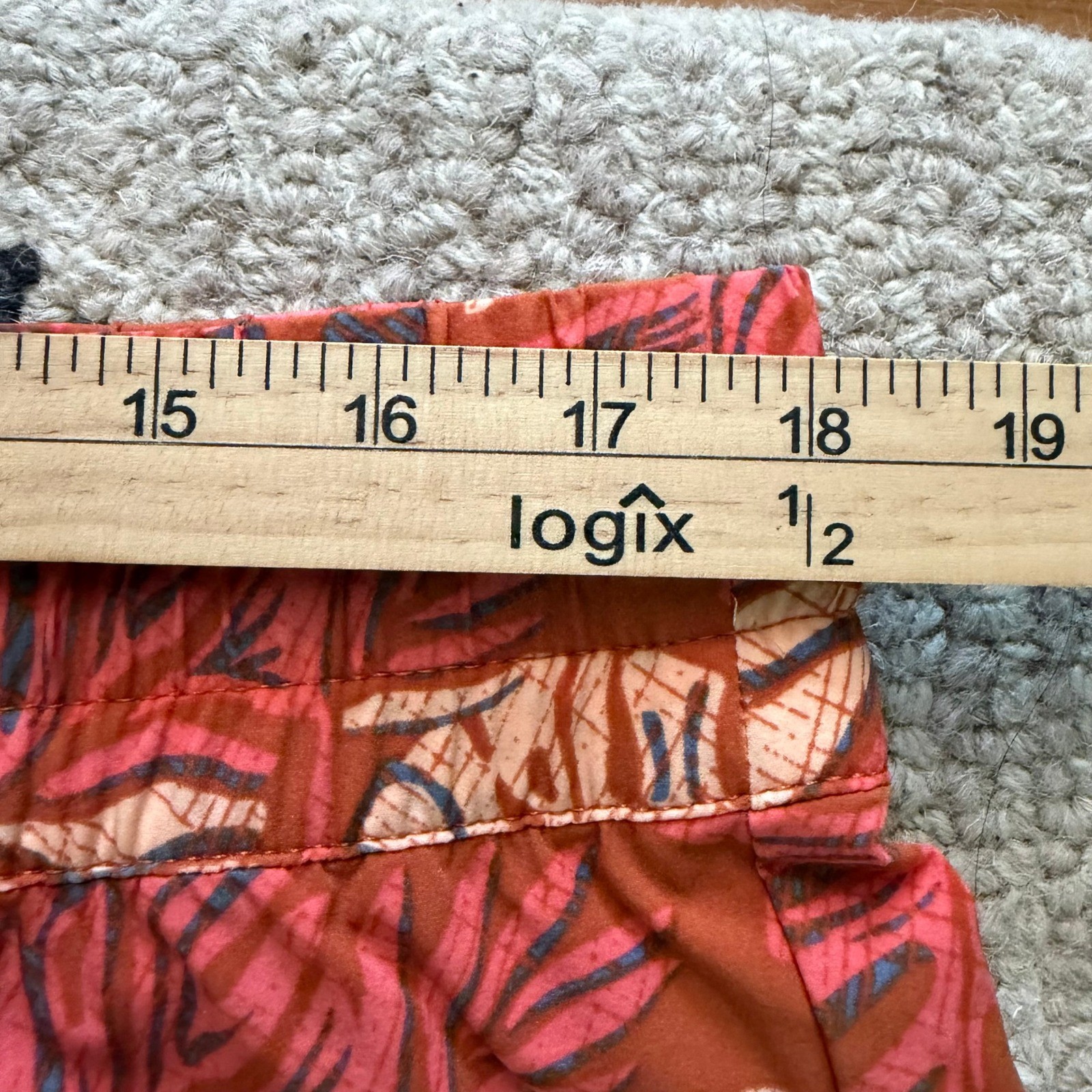 NWT Eddie Bauer Women’s L Swim Board Shorts UPF 50+ Tropical Leaf Print Rust