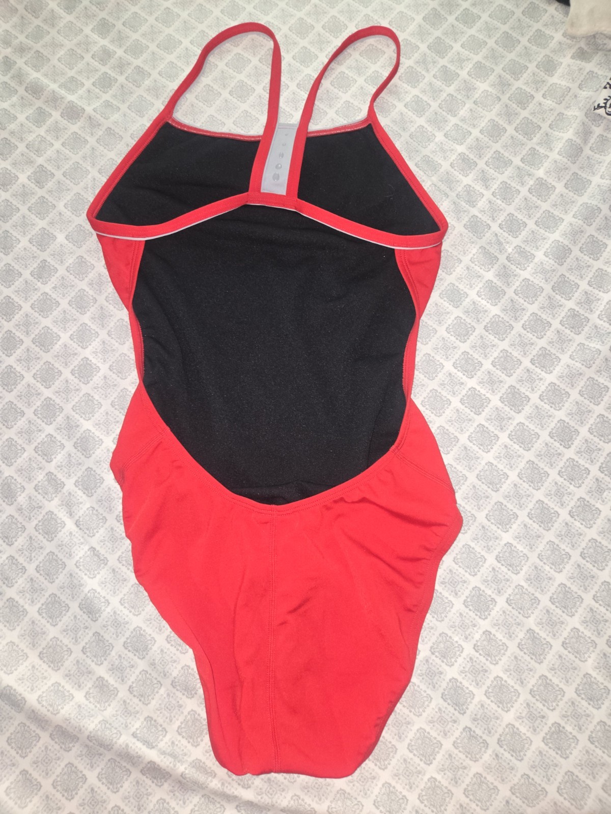 Speedo Endurance+ One Piece Women’s Swimsuit Red Size 10/36 Regular Swimming