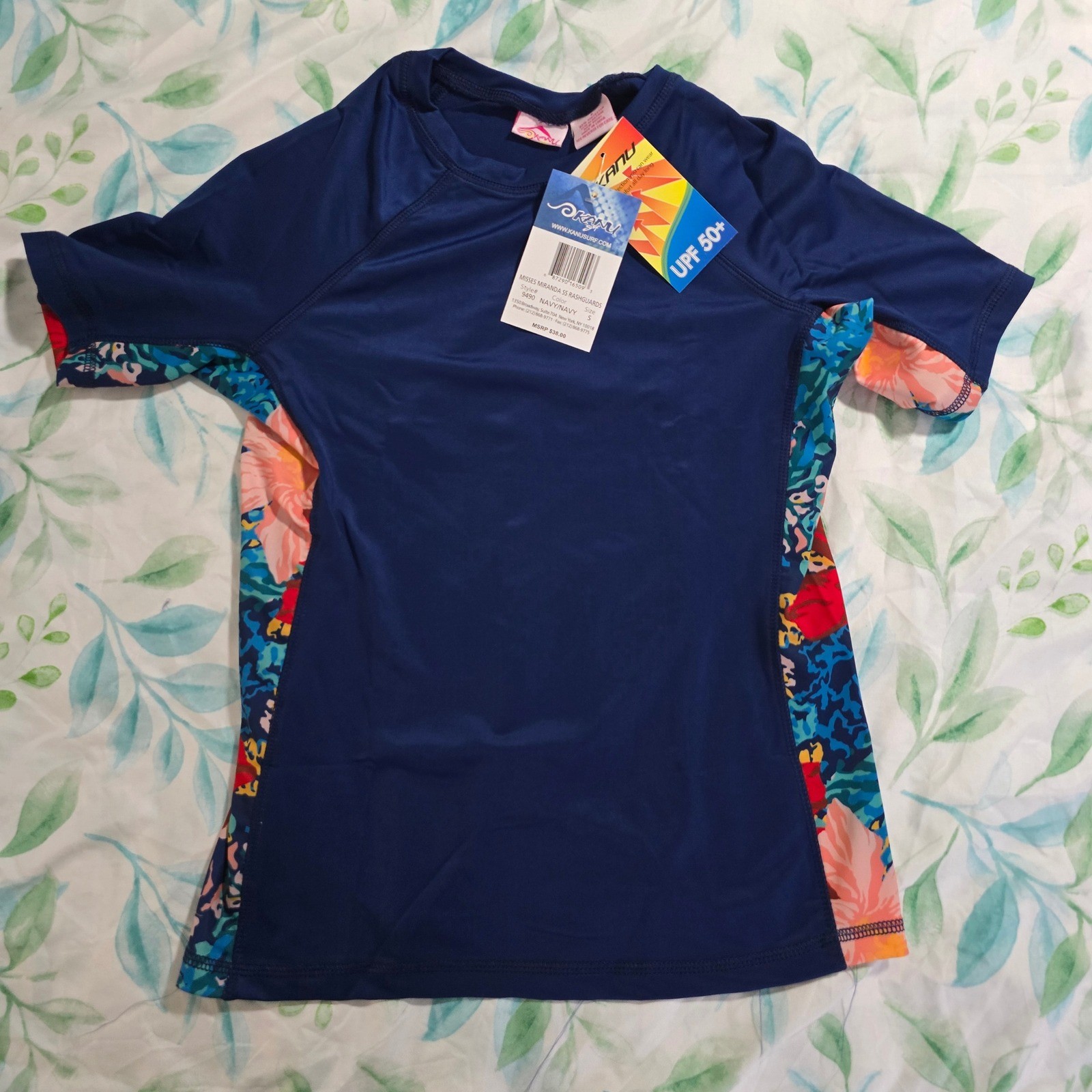 NWT Kanu Surf Women’s Marina Rashguard Swim Shirt Top Featuri Size S