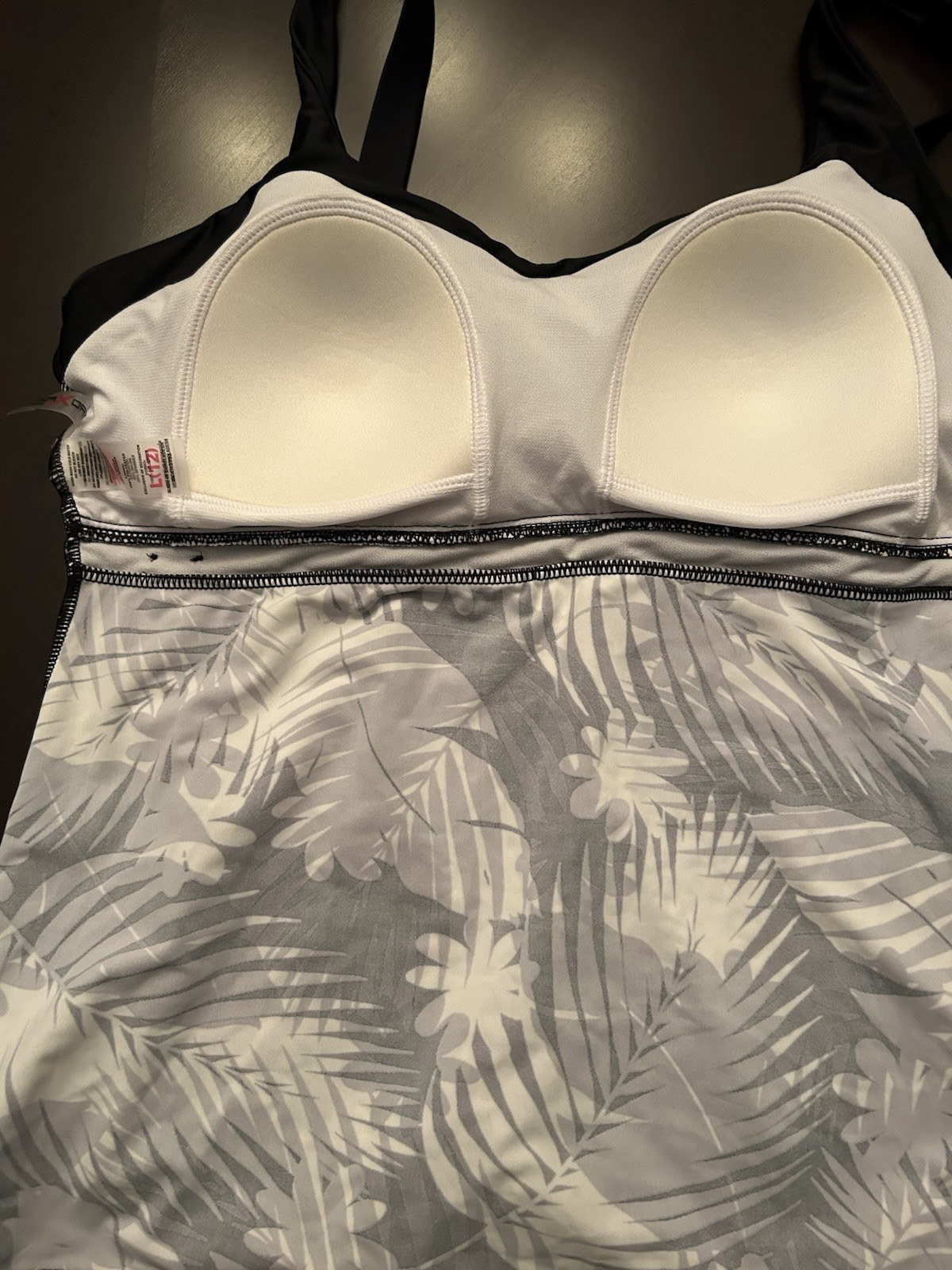 ZeroXposur Swimwear Tankini Top Size Large Black Gray Summer Beachwear