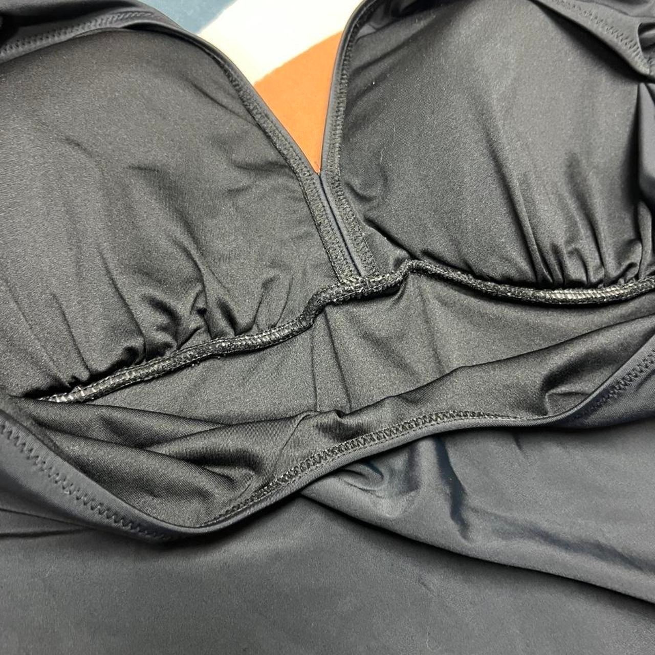 Black one piece swimsuit with ruched sides and tie front detail in size 3XL 50.2