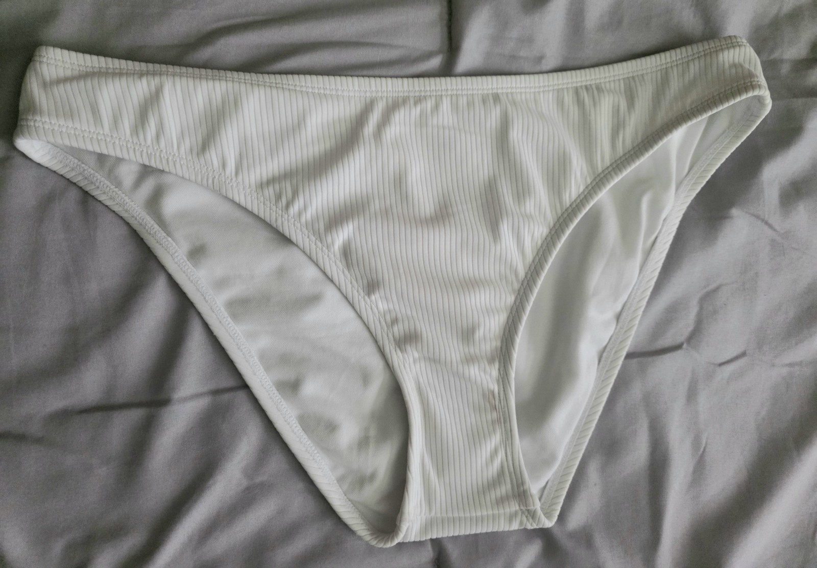 Women’s Shade & Shore Bikini Bottom High Leg Cheeky Size Large