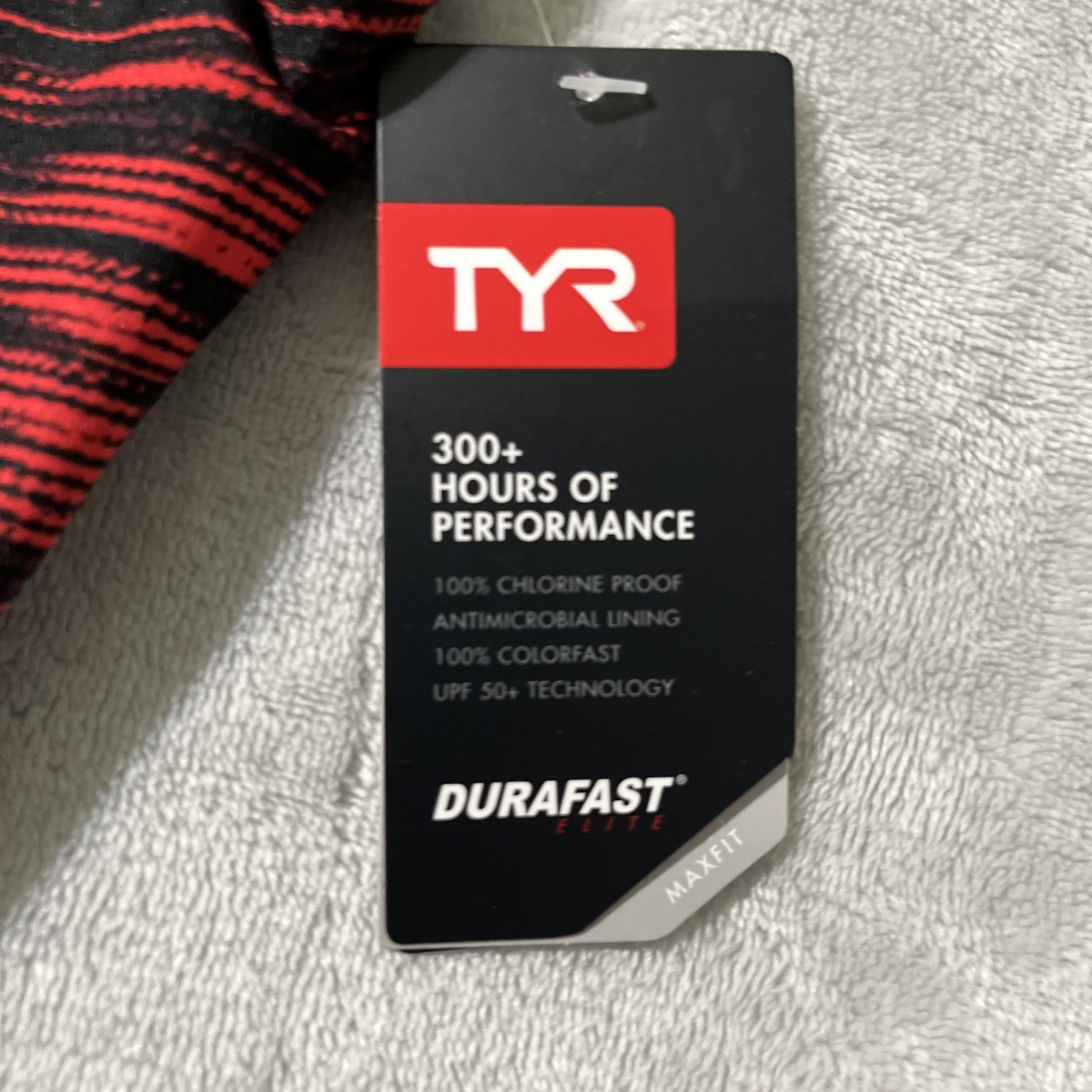 TYR Women’s Fizzy Maxfit Swimsuit – XS (24) Red Black One Piece Competitive Swim