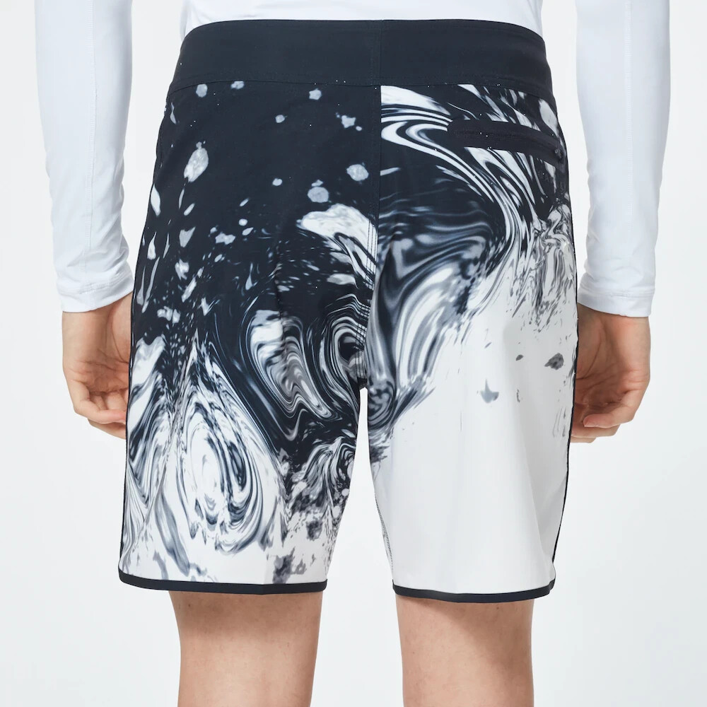 Oakley Marbled Boardshorts – Men’s size 30