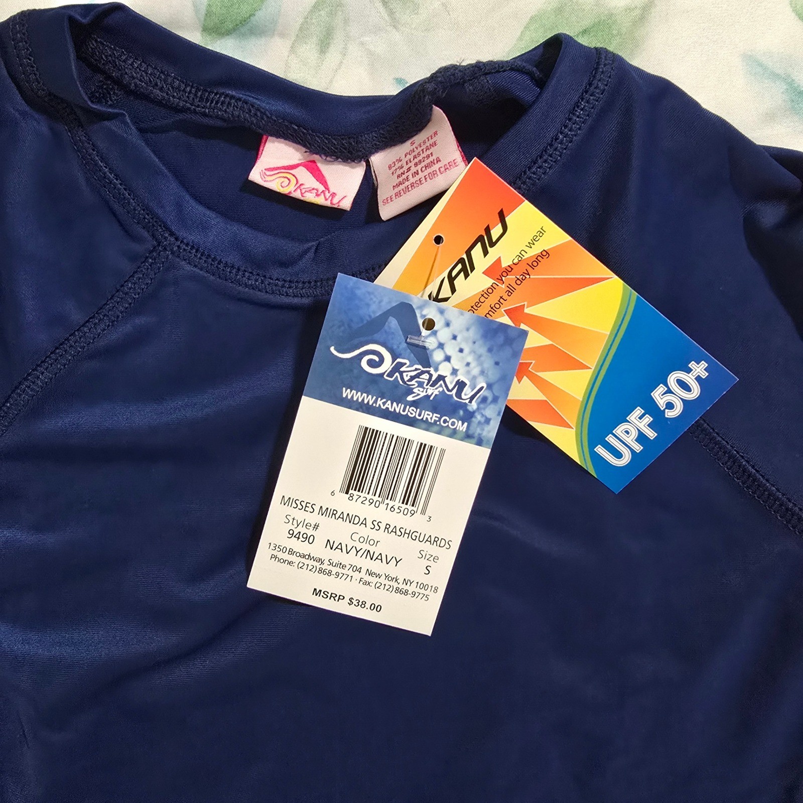 NWT Kanu Surf Women’s Marina Rashguard Swim Shirt Top Featuri Size S