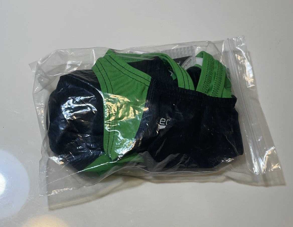 New With Tags FS II Recordbreaker Black/ Green Size 34 Speedo Race Swimsuit