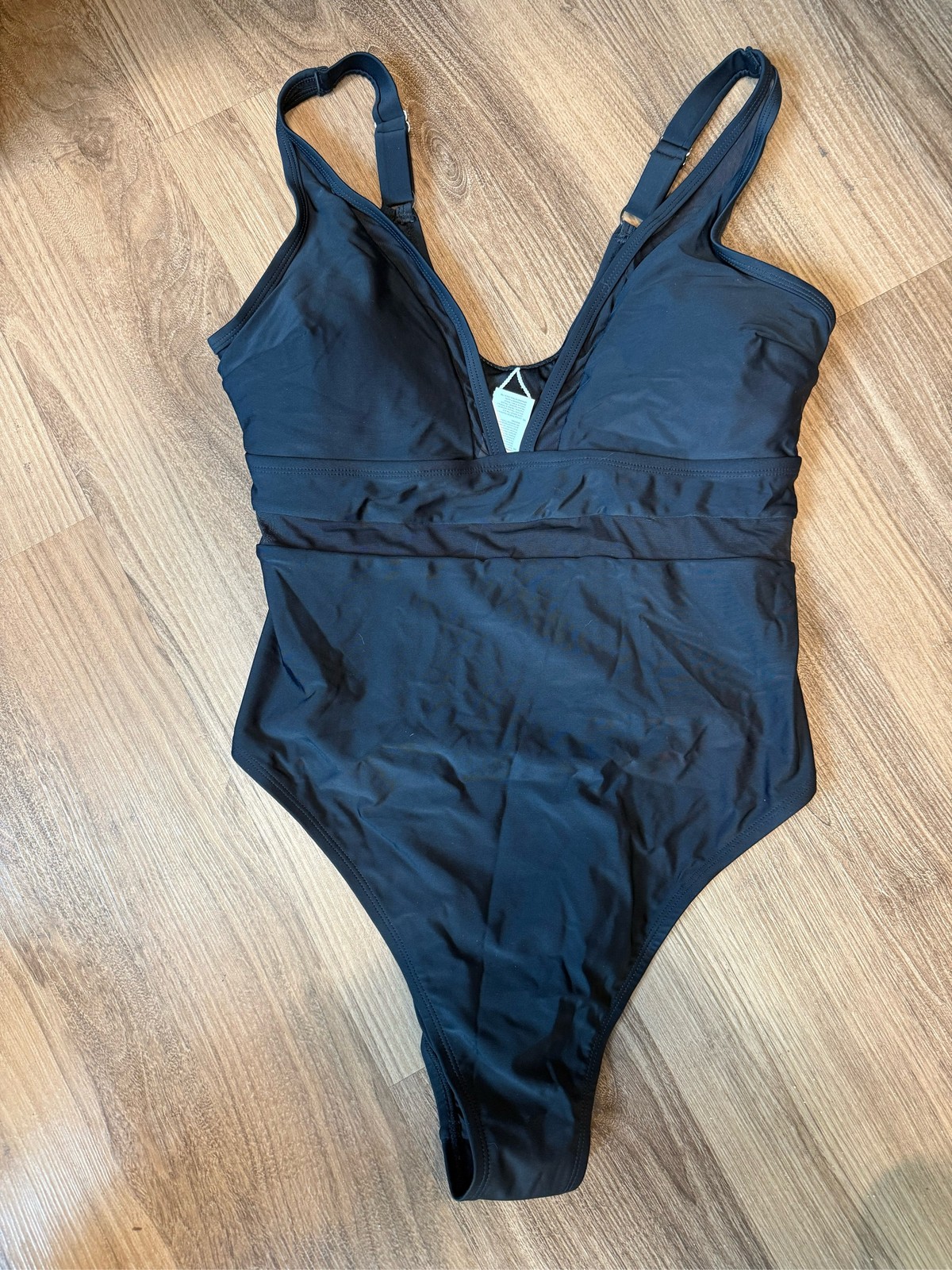 CUPSHE Black One Piece Swimsuit Plus Size 1X V-Neck Mesh Tummy Control