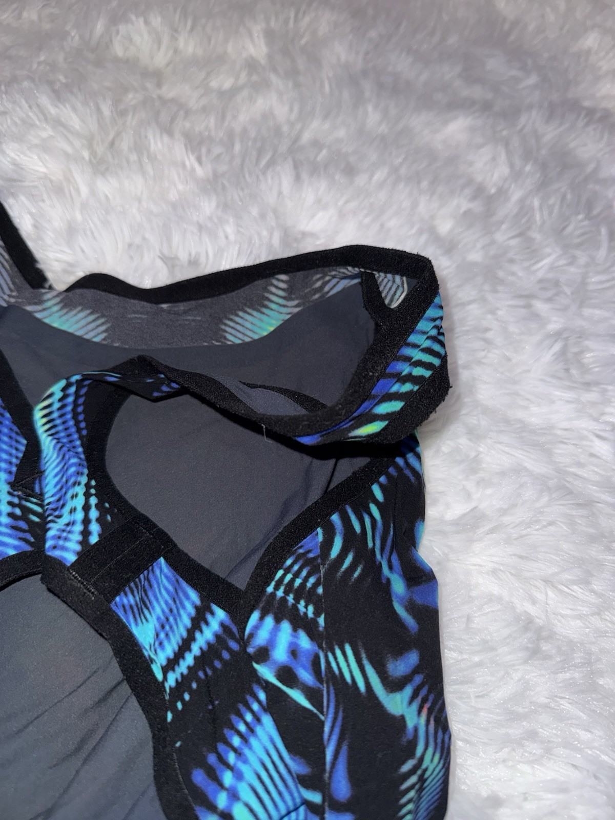 TYR Venzo Genesis Open Back Woman’s Size 30