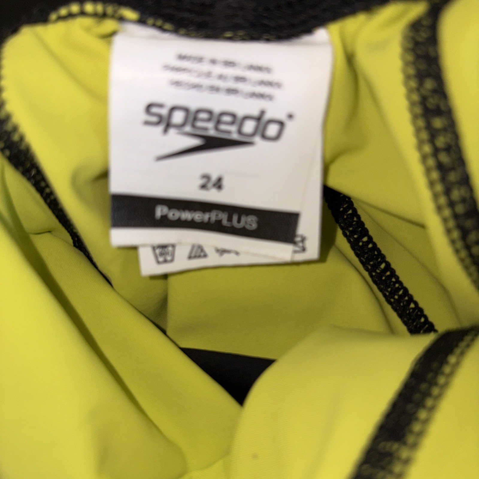 Speedo Vanquisher Solid Openback Kneeskin | FINA-Approved Tech Swim Suit Sz 24