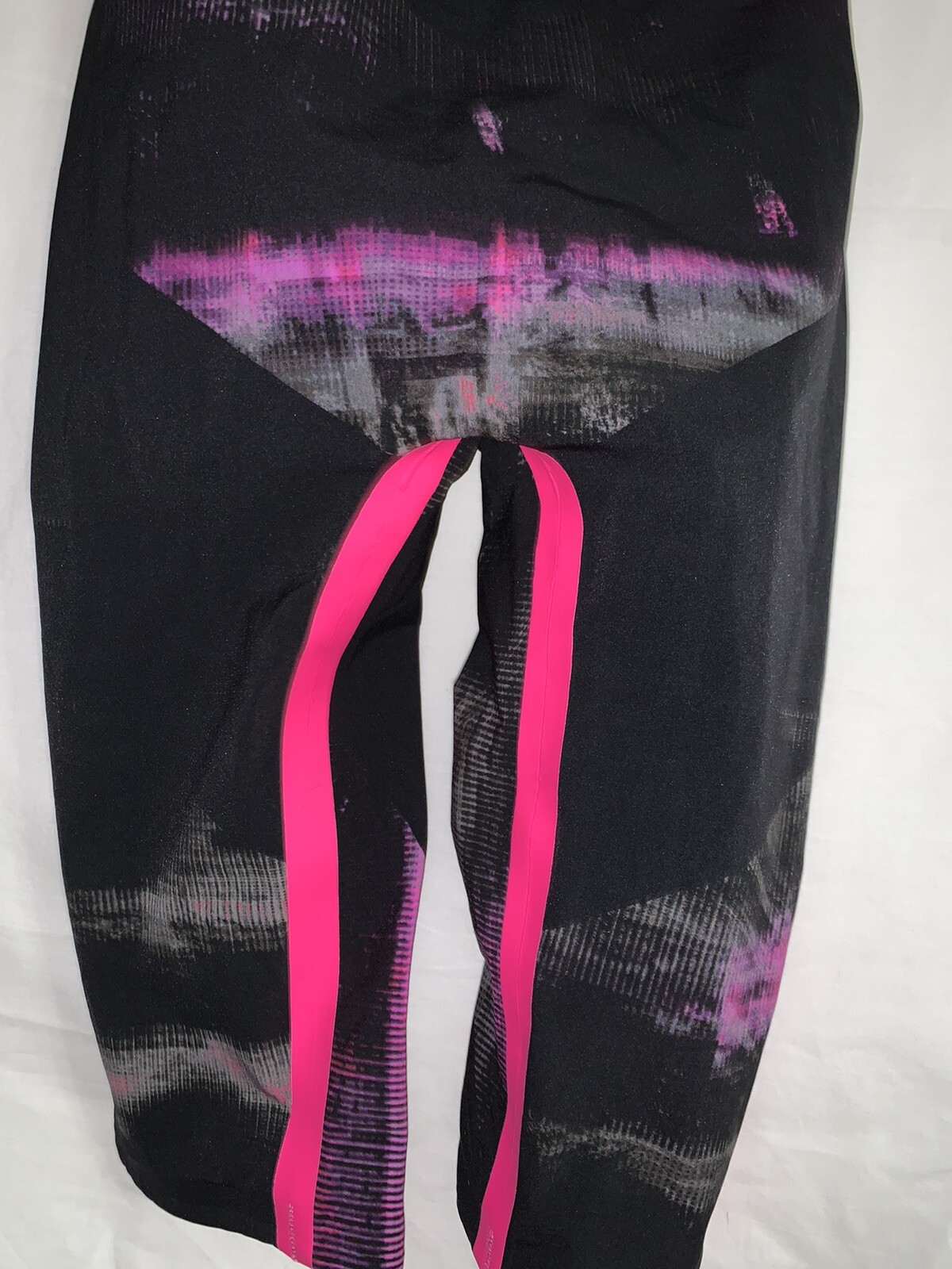 Adidas Adizero XVIII Freestyle Closed Back Knee Tech Swim Suit 20”