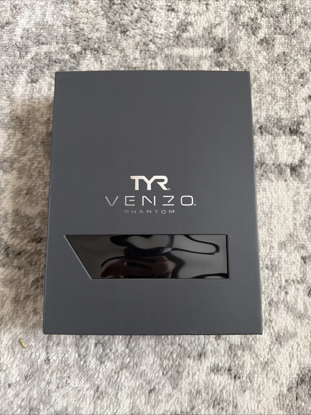 TYR Women’s Venzo Phantom Open Back Tech Suit – Solid 30 NWT