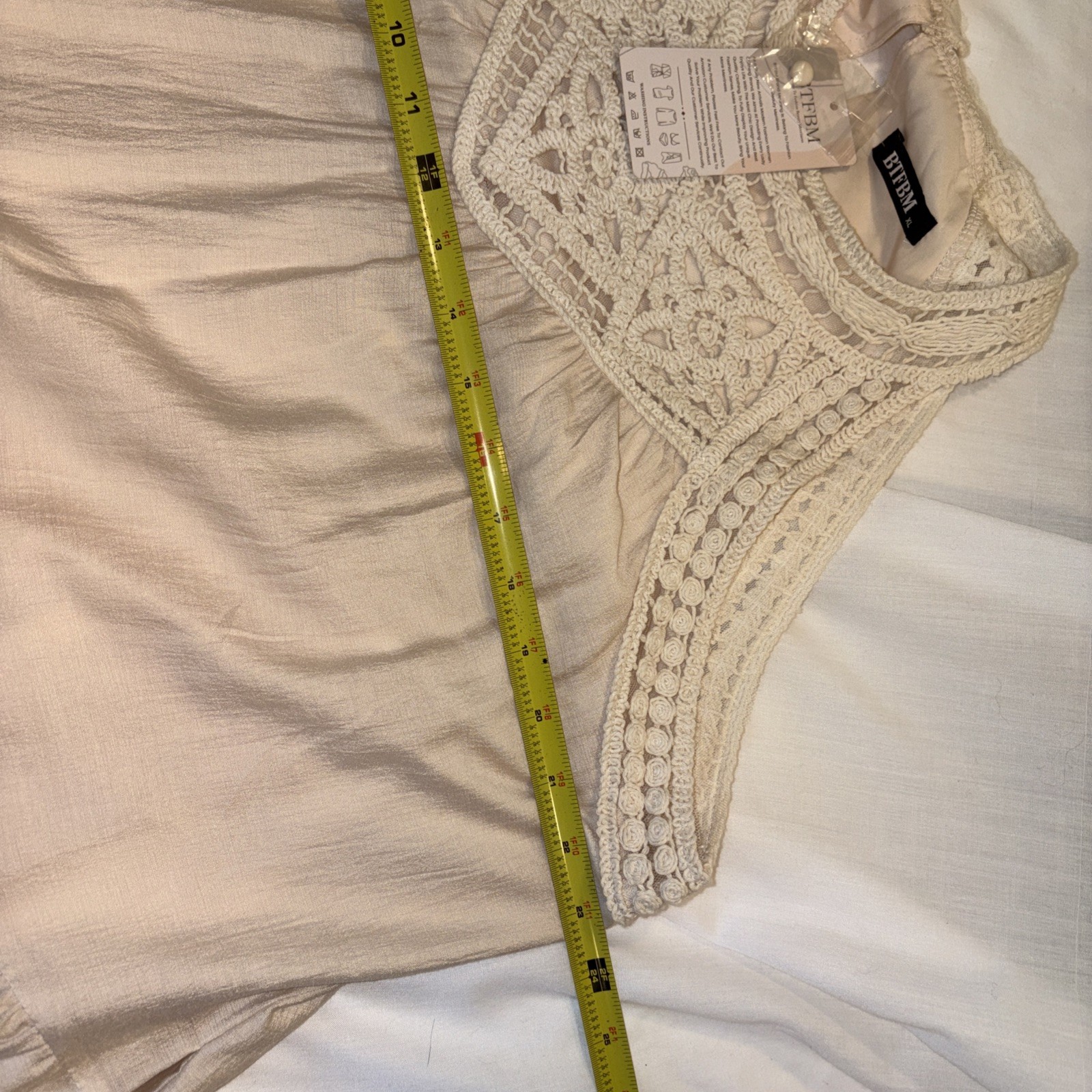 BTFBM Summer Halter Beige/Apricot Hollow Out Sleeveless W/pockets Sz XL (16/18)