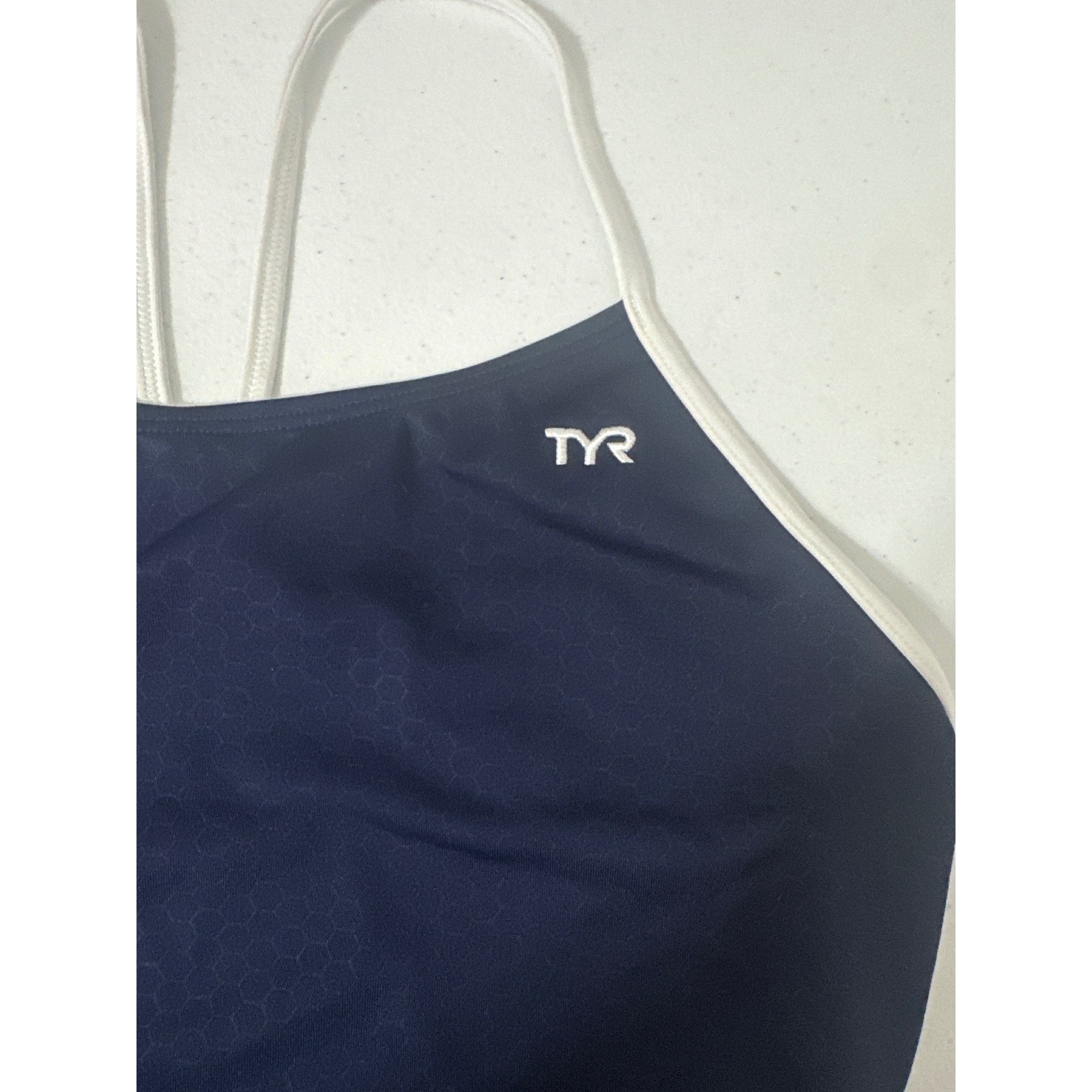 TYR Womens Navy Blue Honeycomb Performance One Piece Swimsuit Size 40 Training