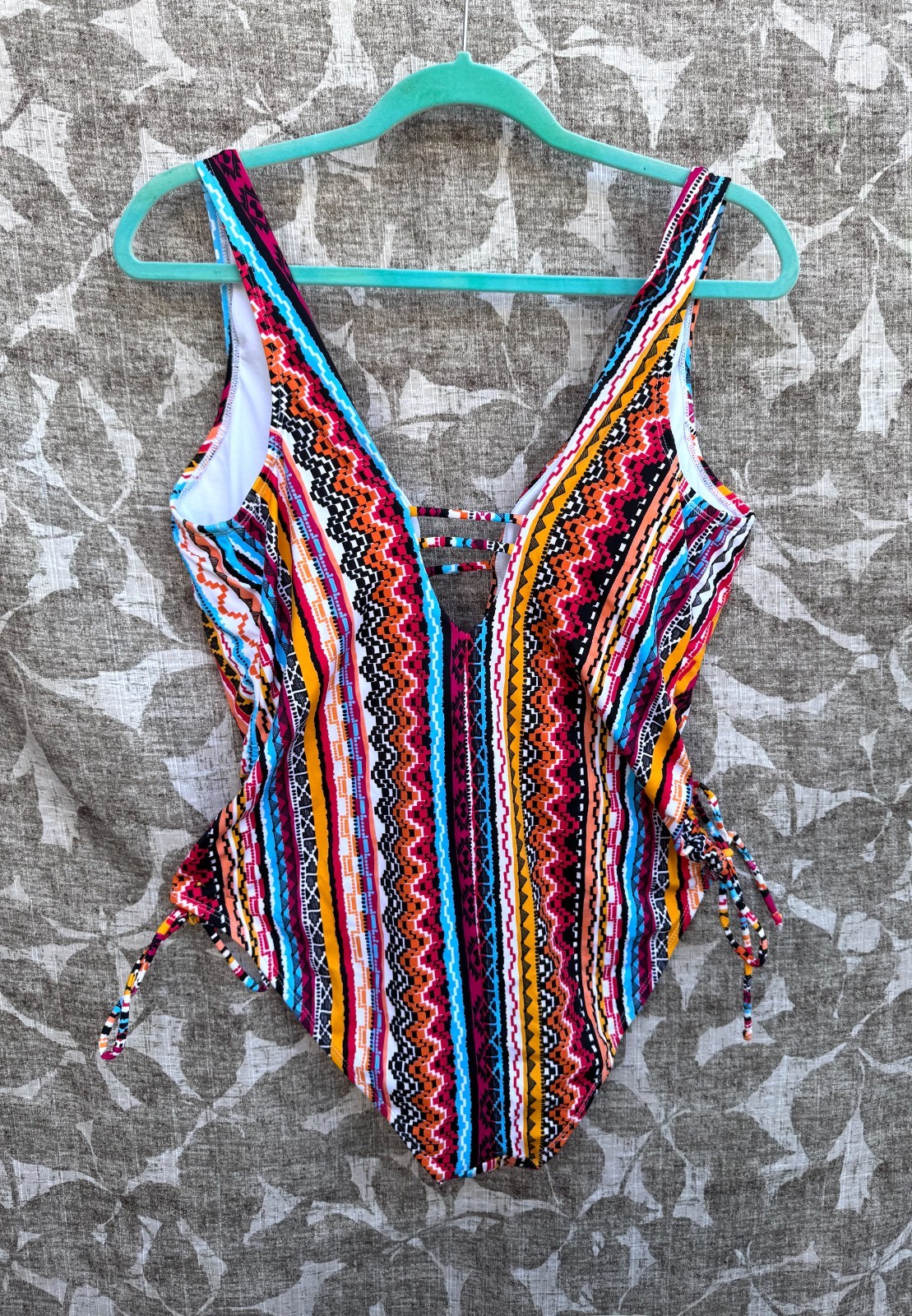 Swimsuits for All Women’s Size 18 Multicolor Print One Piece Swimsuit