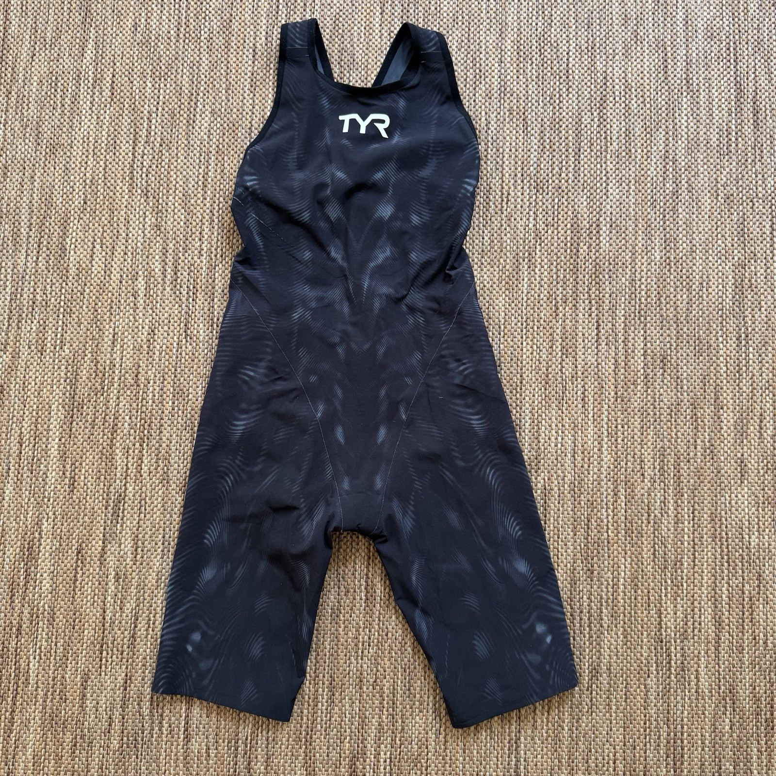 TYR Venzo Women’s Tech Suit Size 24 Kneeskin Swimsuit