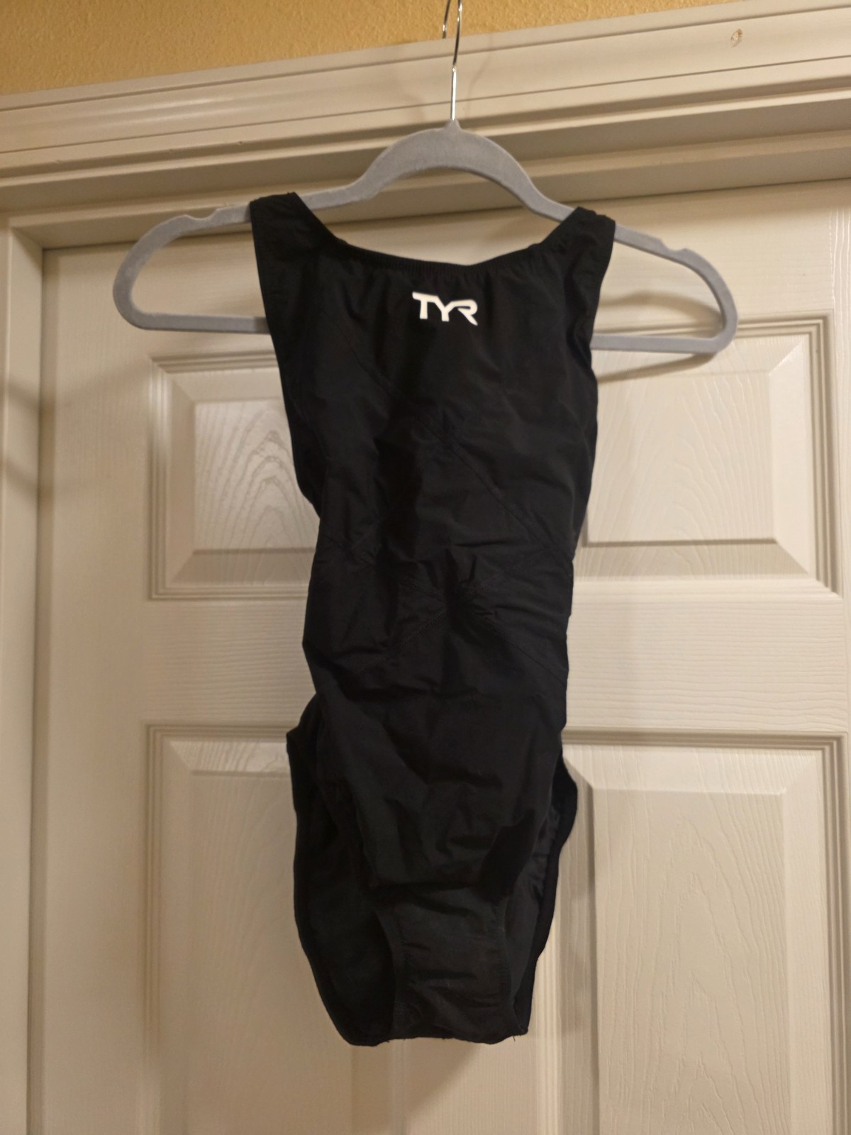 TYR Tracer Lt Aeroback C series Size 34 Swimsuit Racing speedsuit Pre-Owned