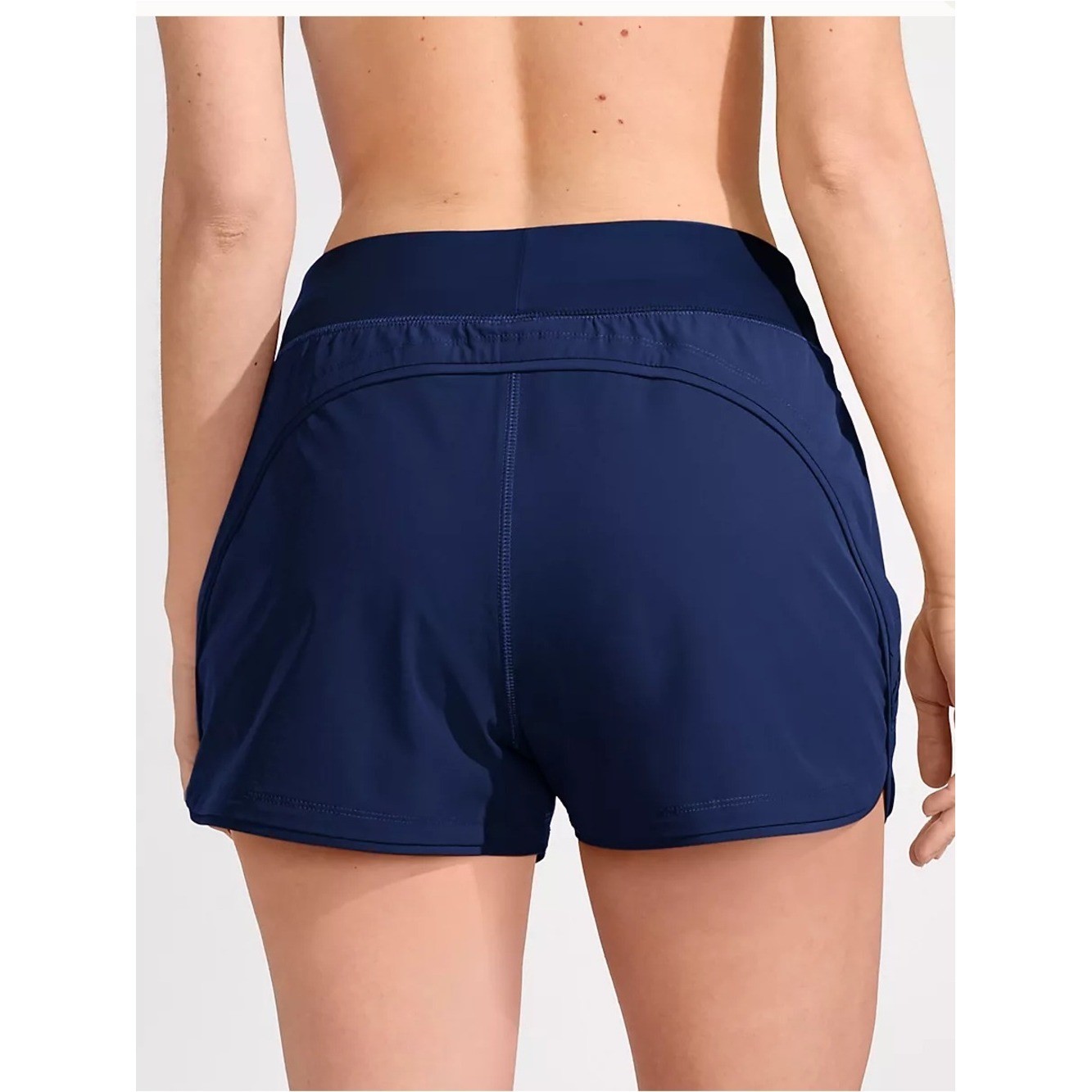Lands’ End Woman’s Navy Athletic Performance Board Shorts Size 14